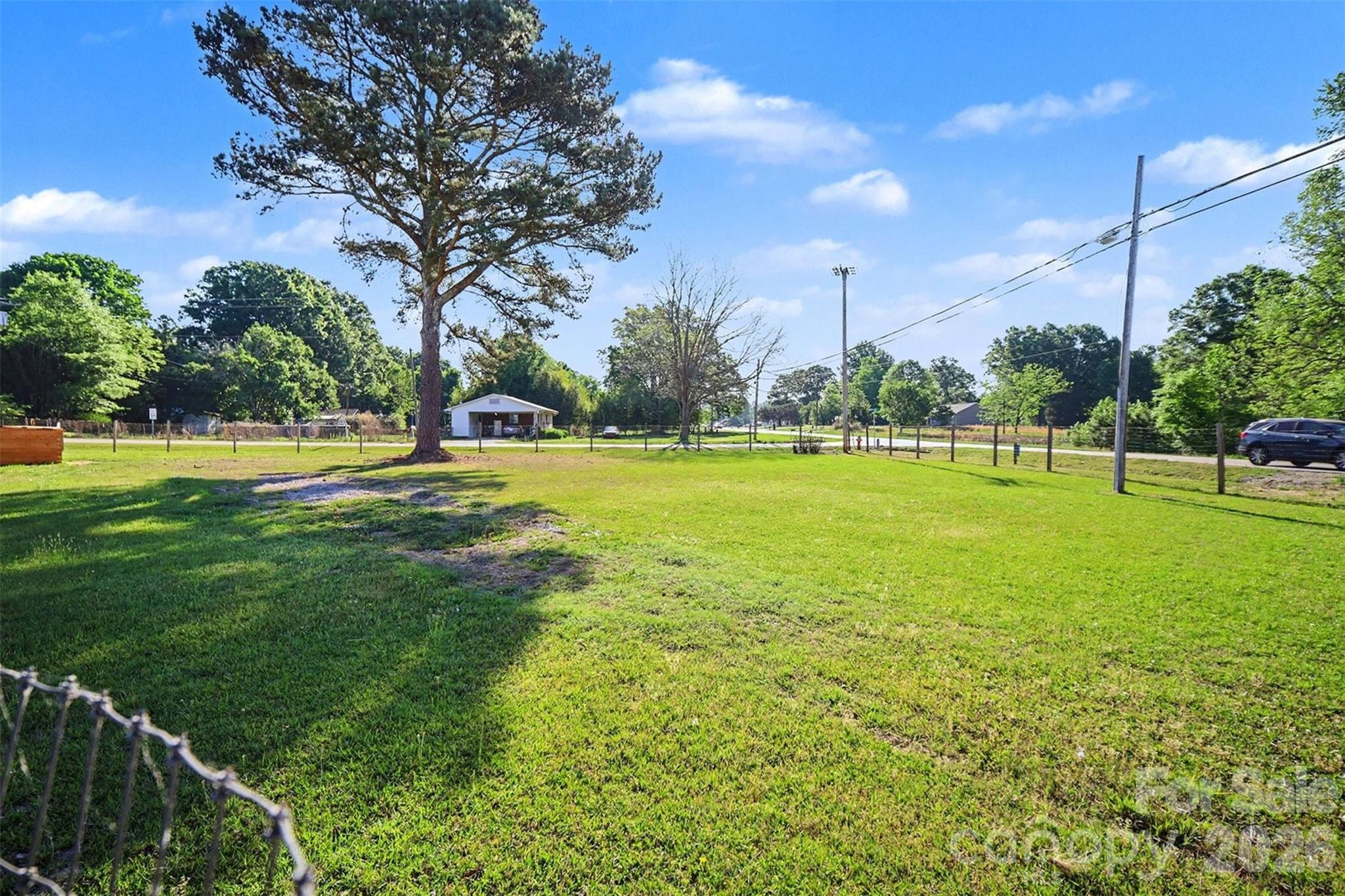 1087 Greenbriar Drive — Lancaster