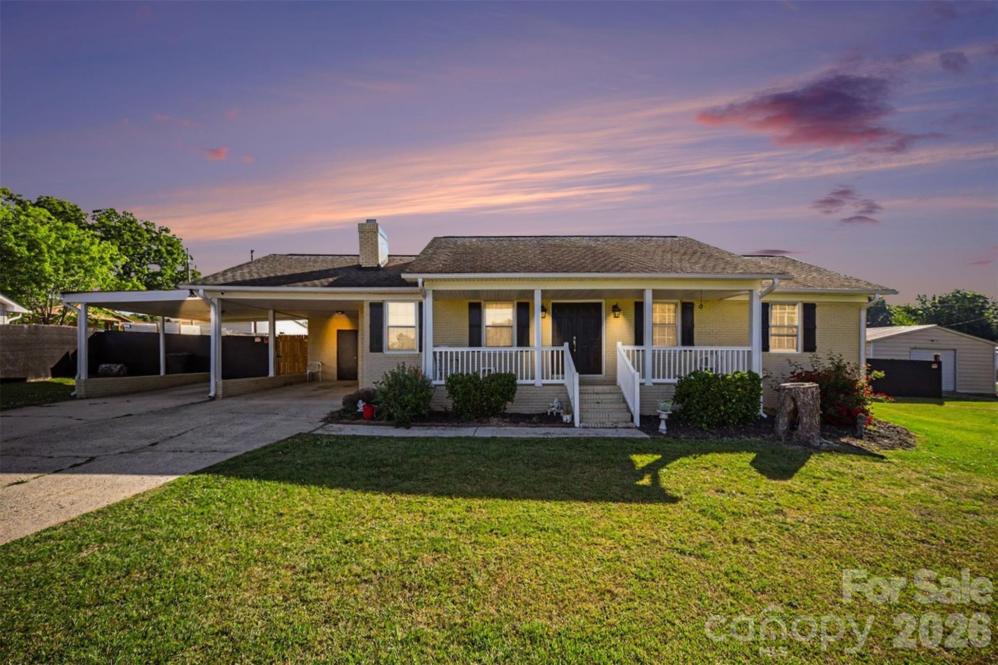 1087 Greenbriar Drive — Lancaster