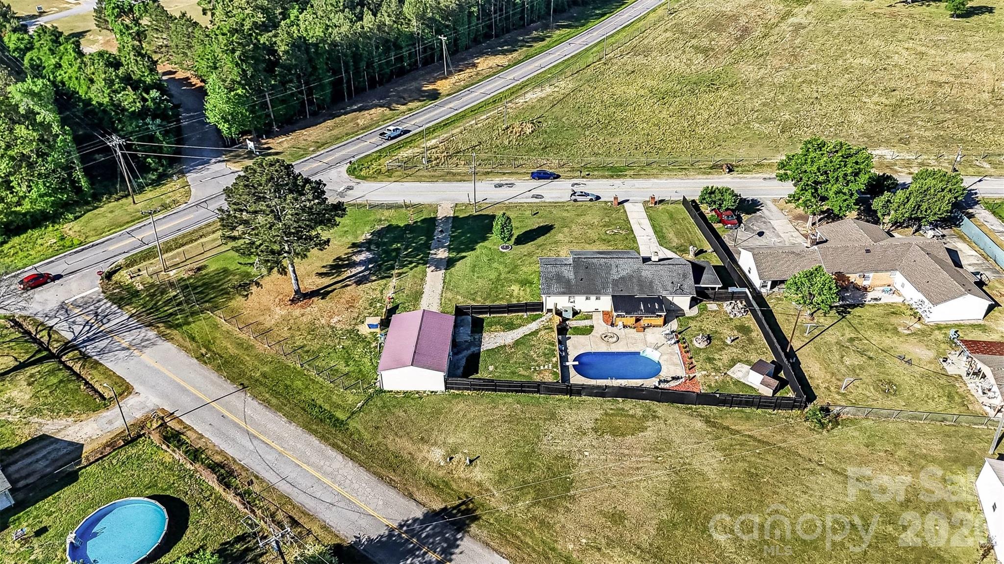 1087 Greenbriar Drive — Lancaster