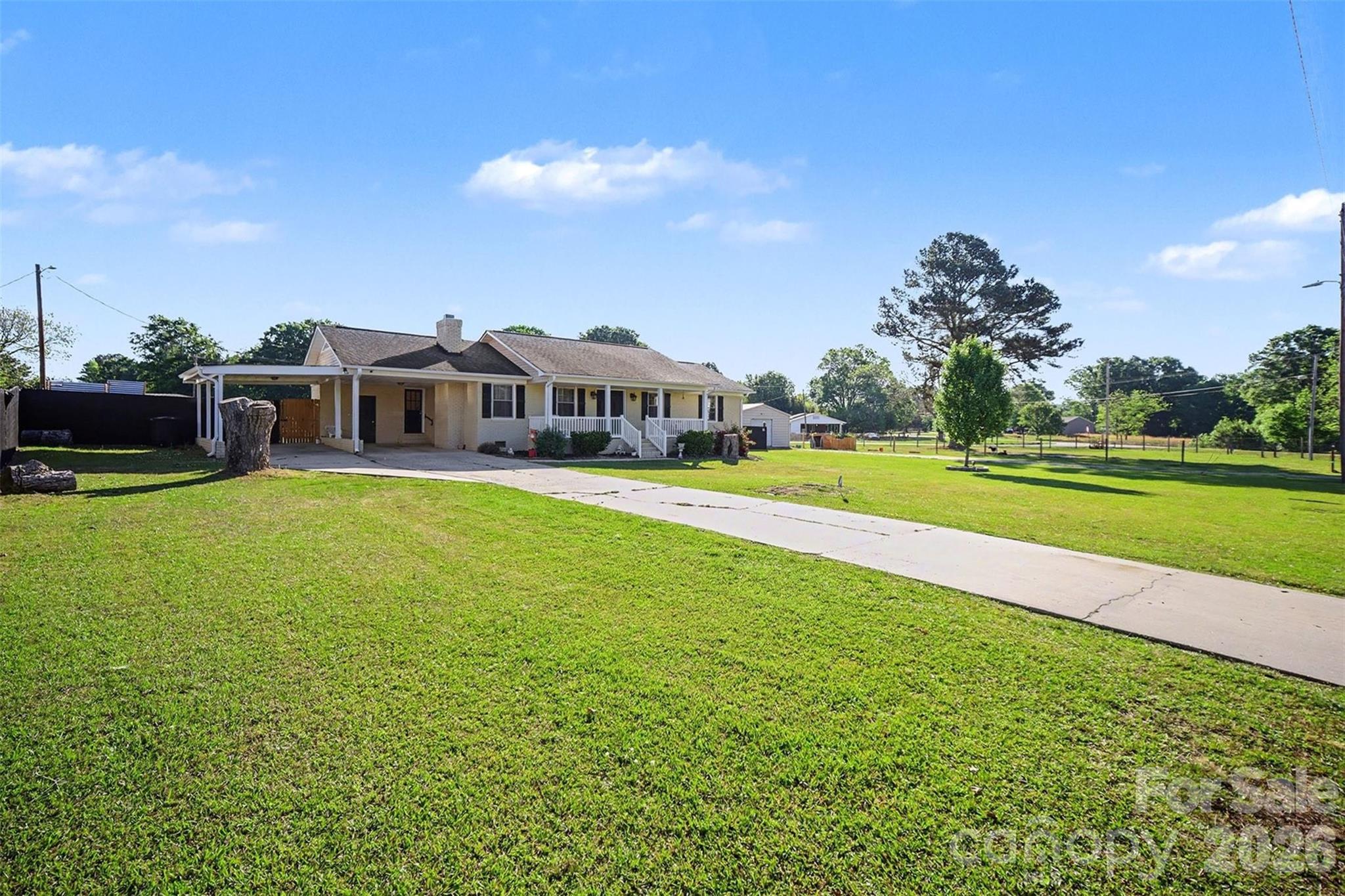 1087 Greenbriar Drive — Lancaster