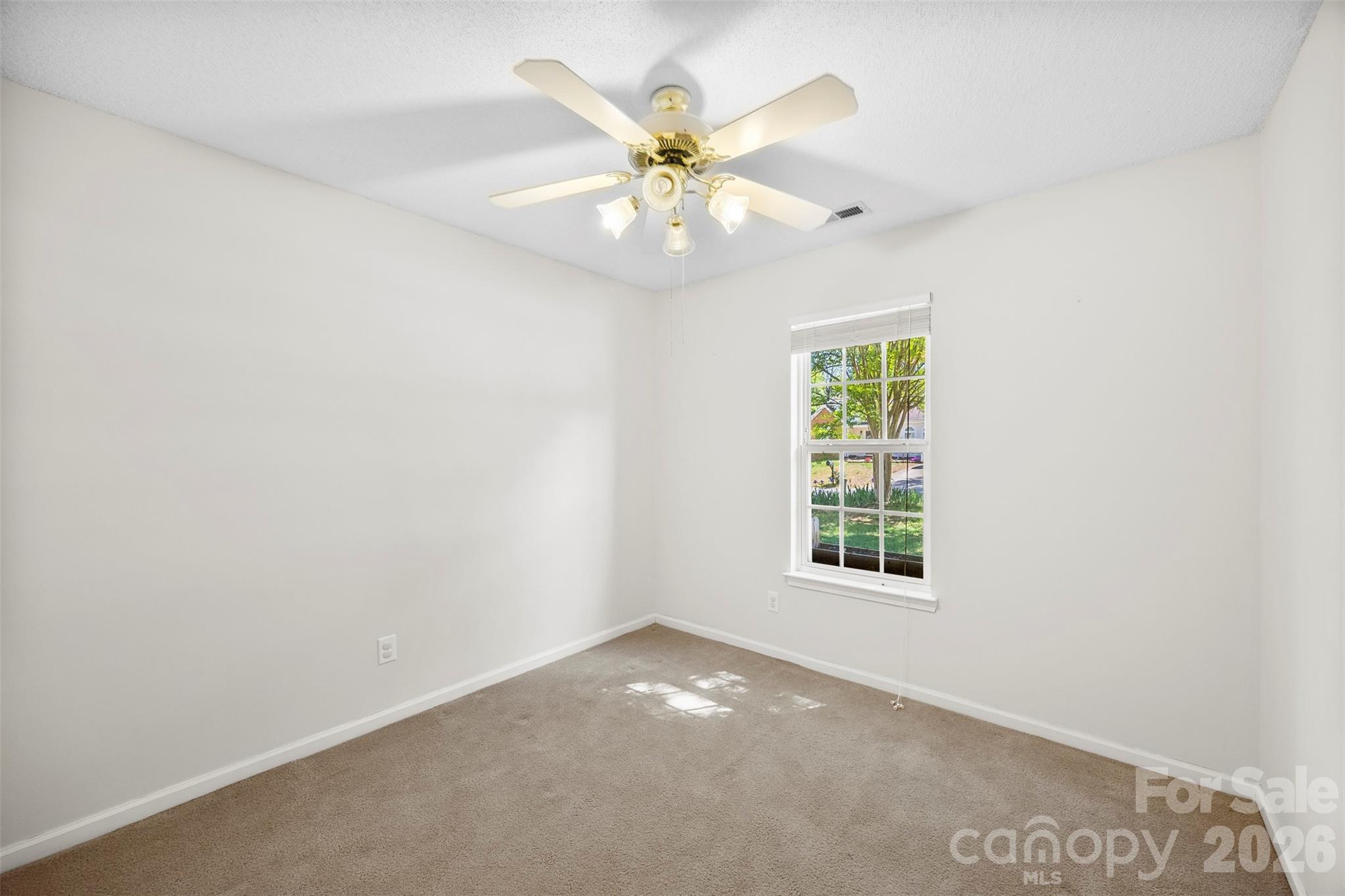 4175 Medford Drive NW — Concord