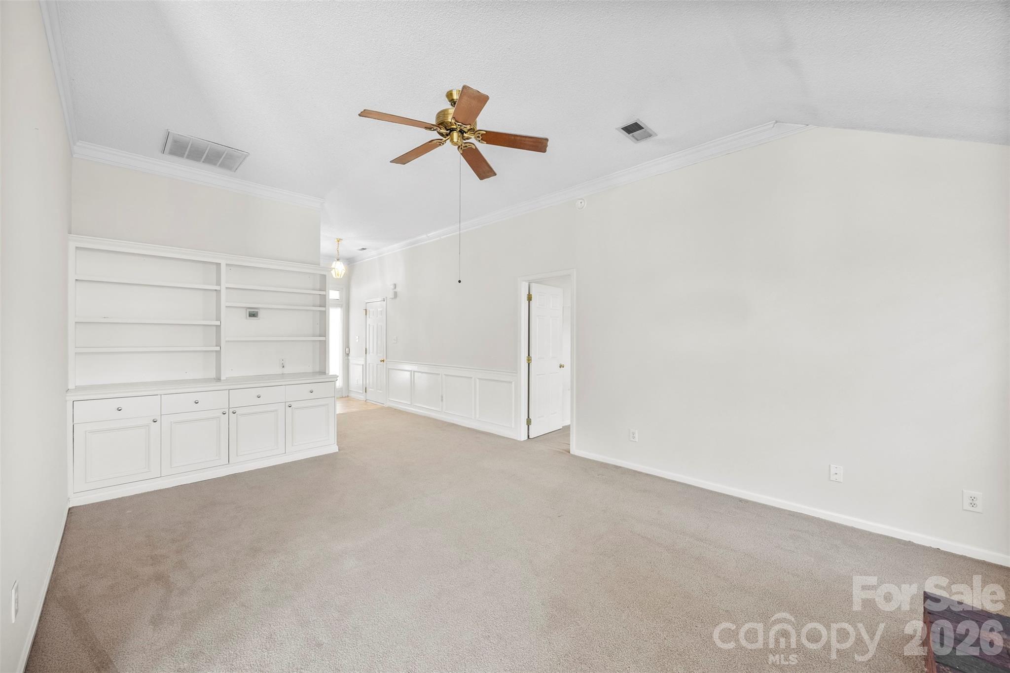 4175 Medford Drive NW — Concord