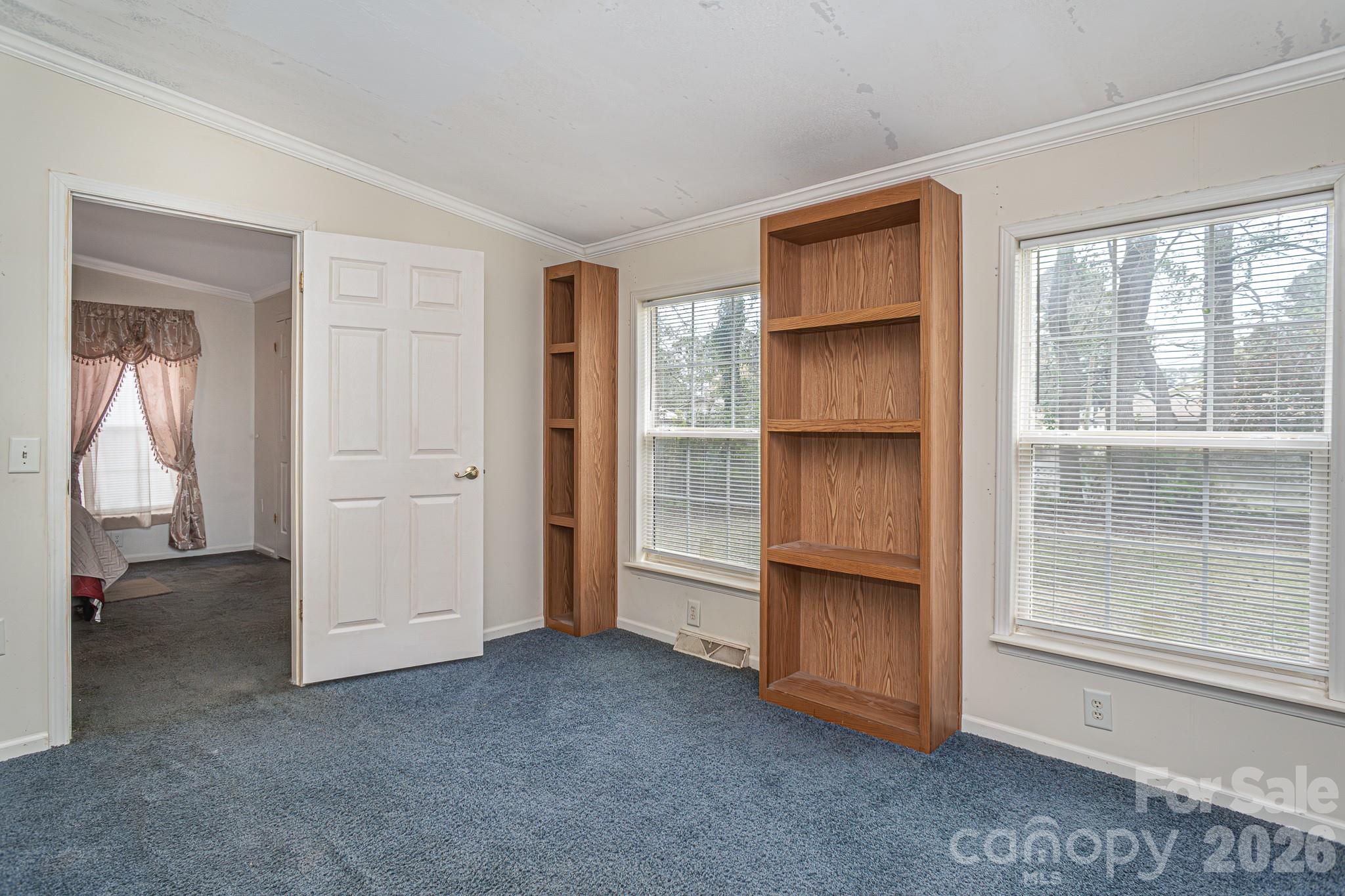 210 Pierce Street #4 — Warsaw