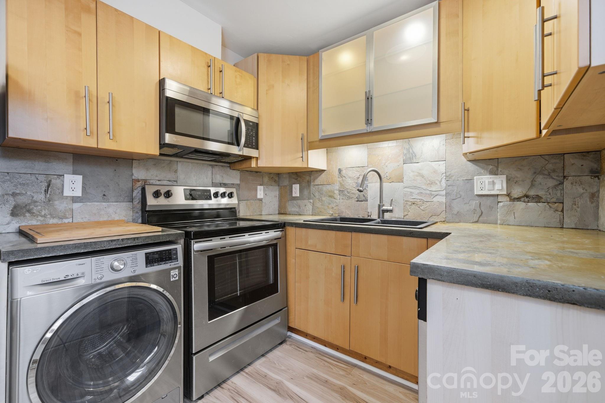 638 Chipley Avenue #7 — Charlotte