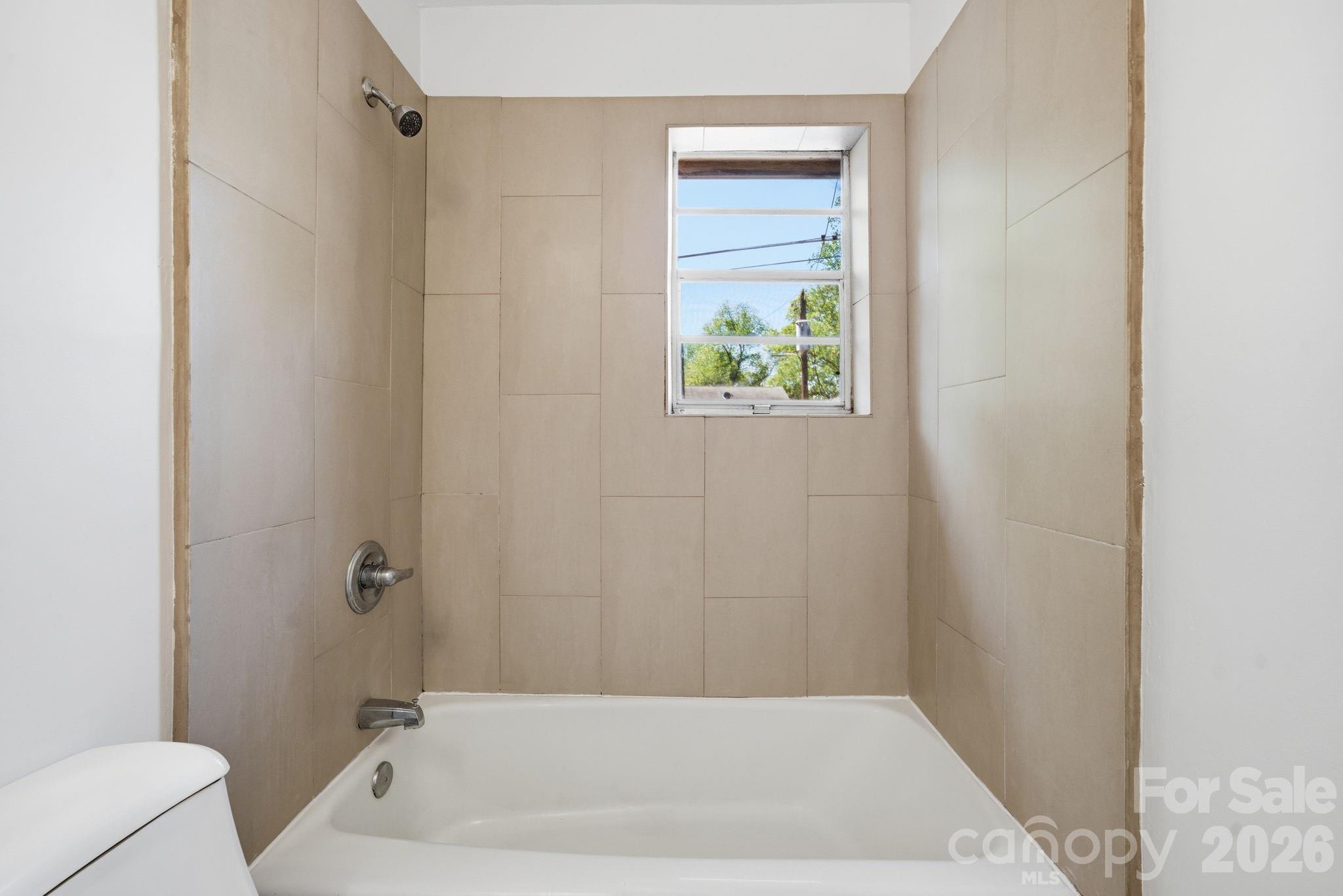 638 Chipley Avenue #7 — Charlotte