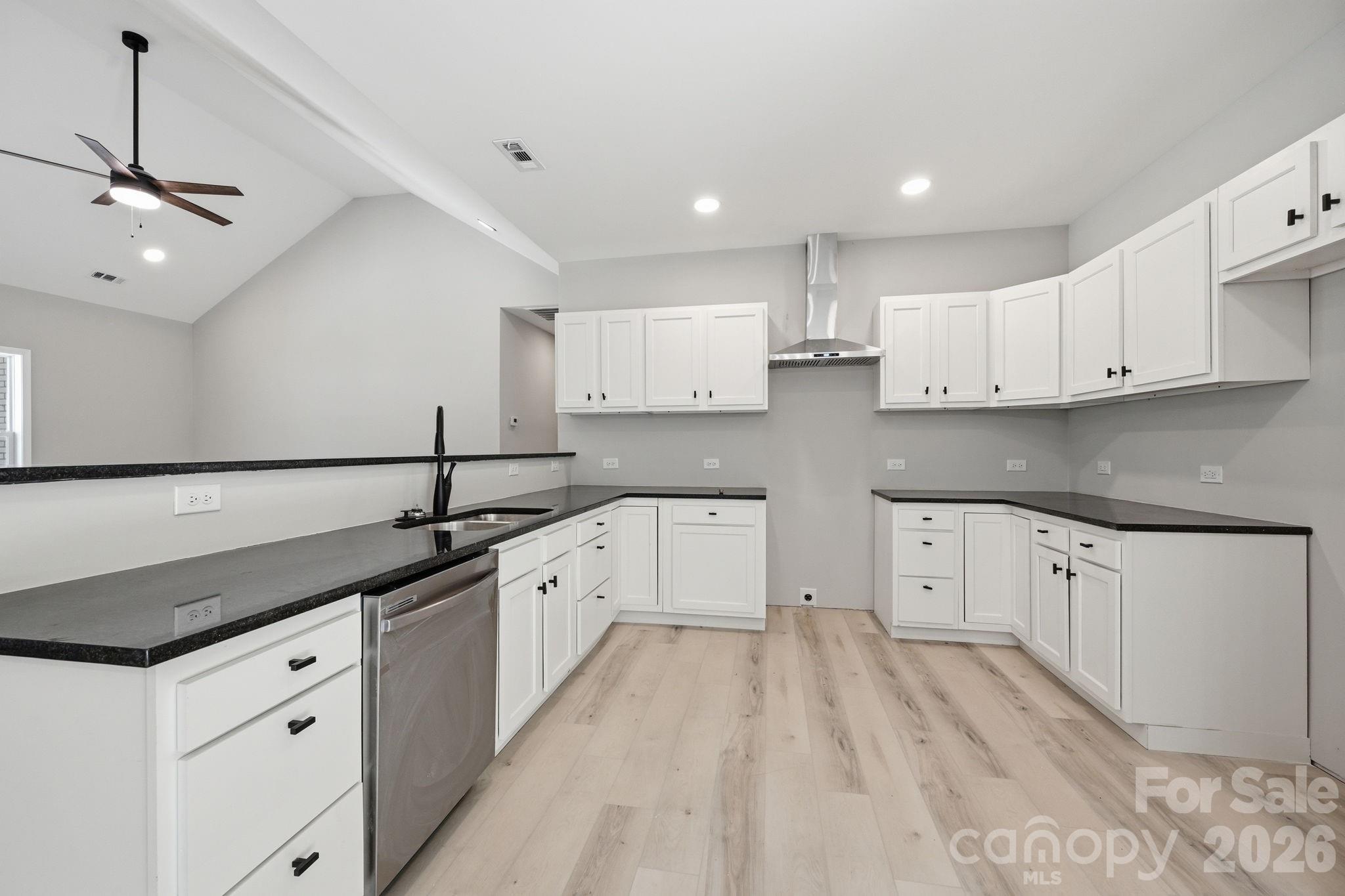 149 Ole Eastpointe Drive — York