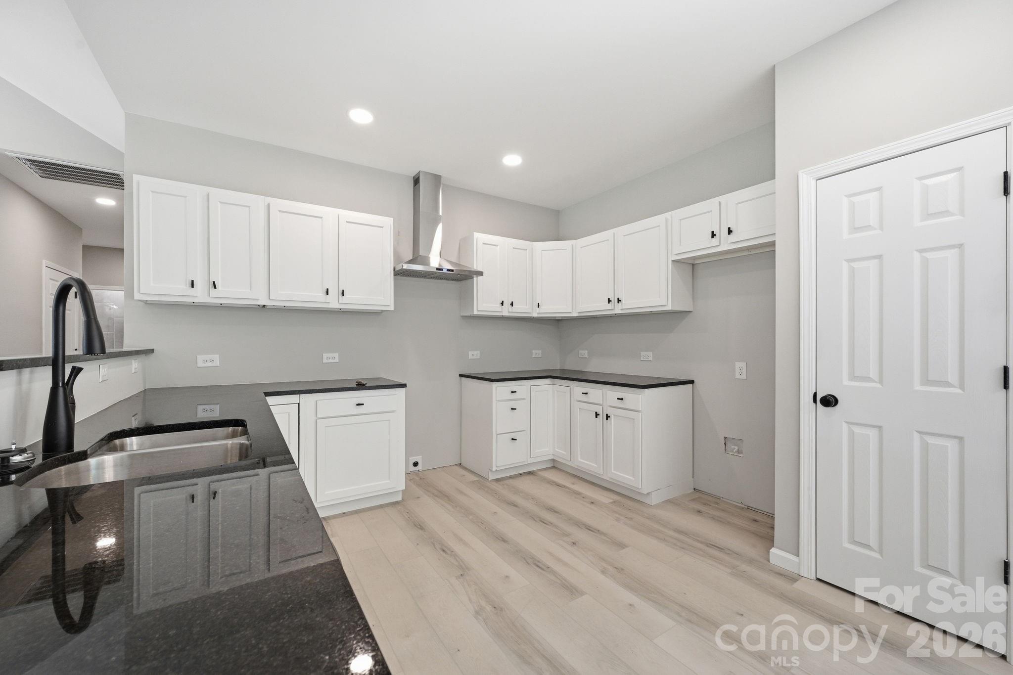 149 Ole Eastpointe Drive — York