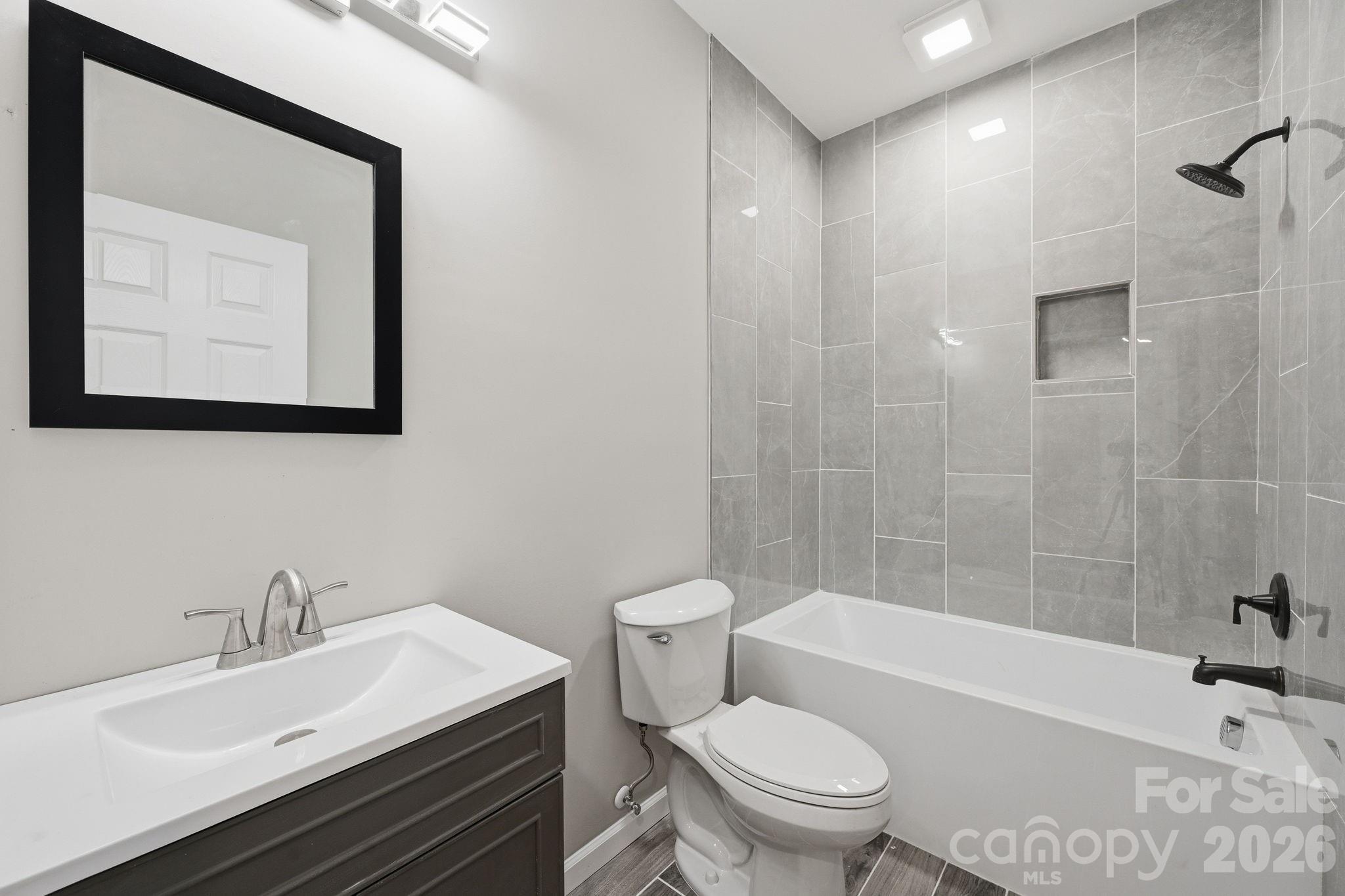 149 Ole Eastpointe Drive — York