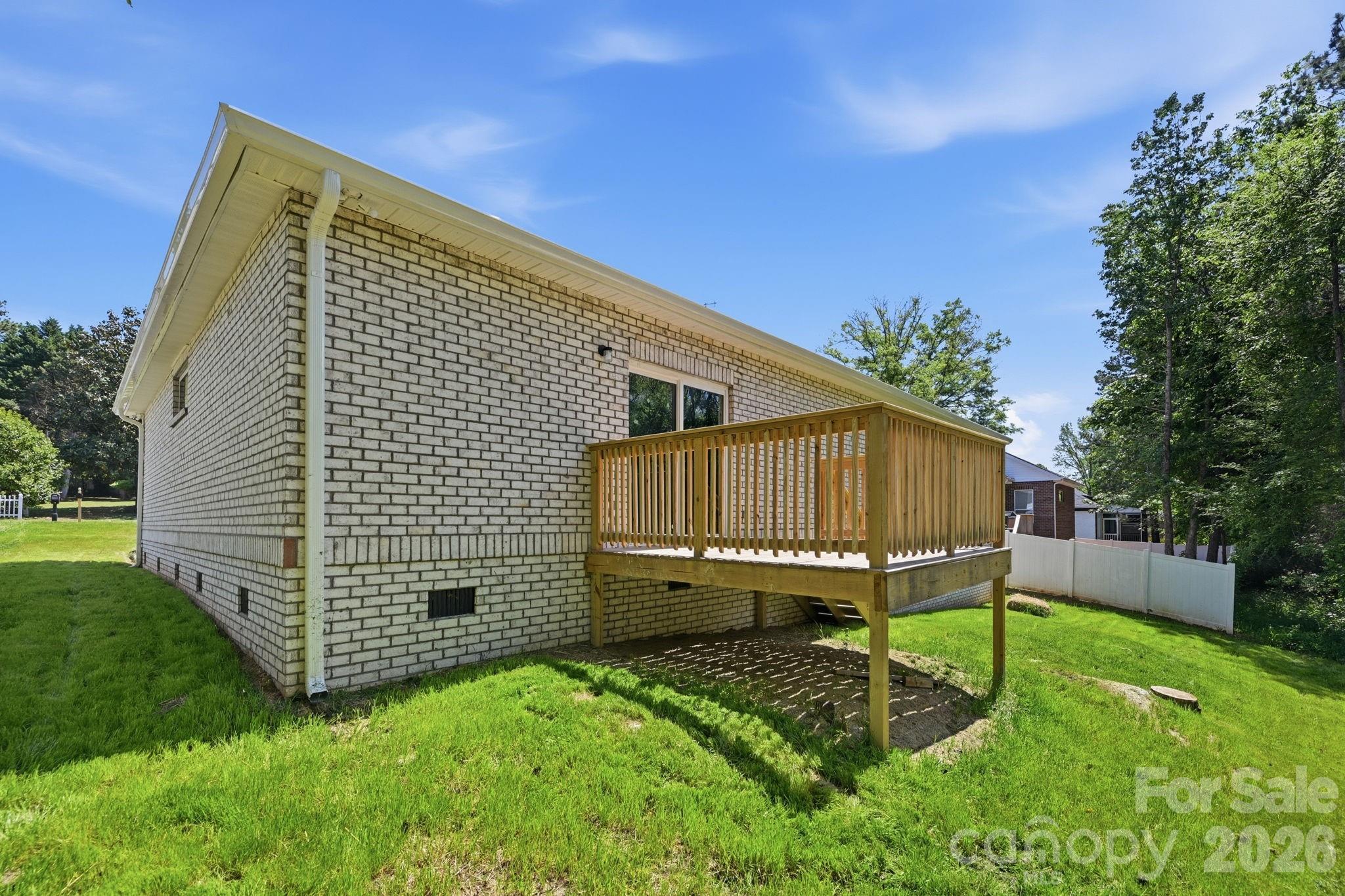 149 Ole Eastpointe Drive — York