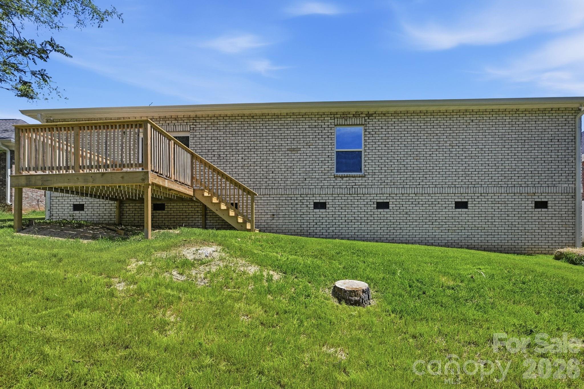 149 Ole Eastpointe Drive — York