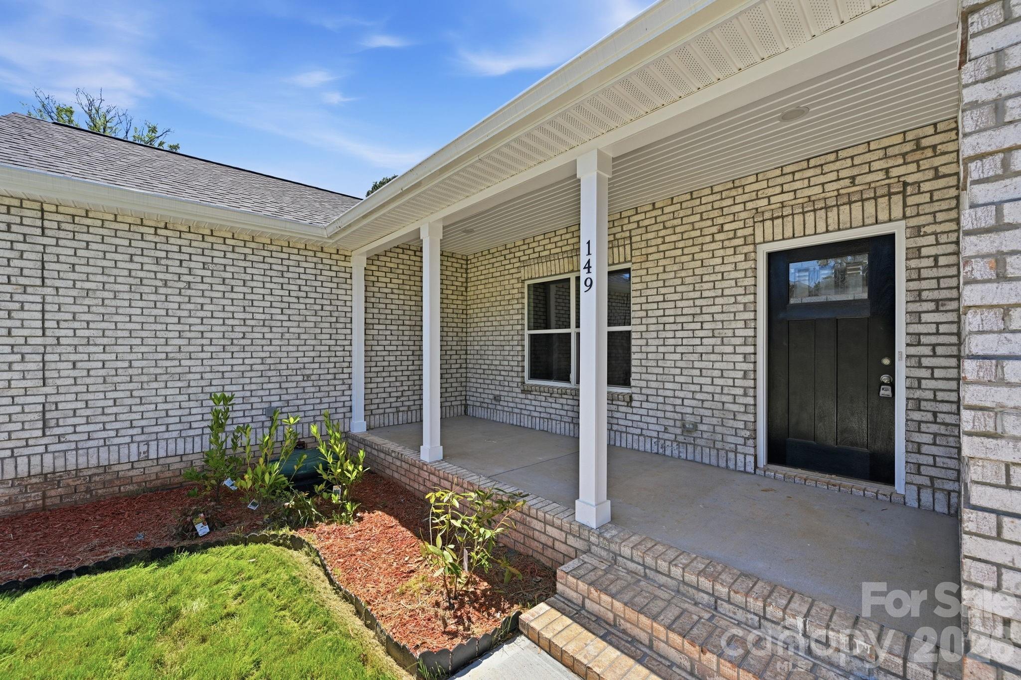 149 Ole Eastpointe Drive — York