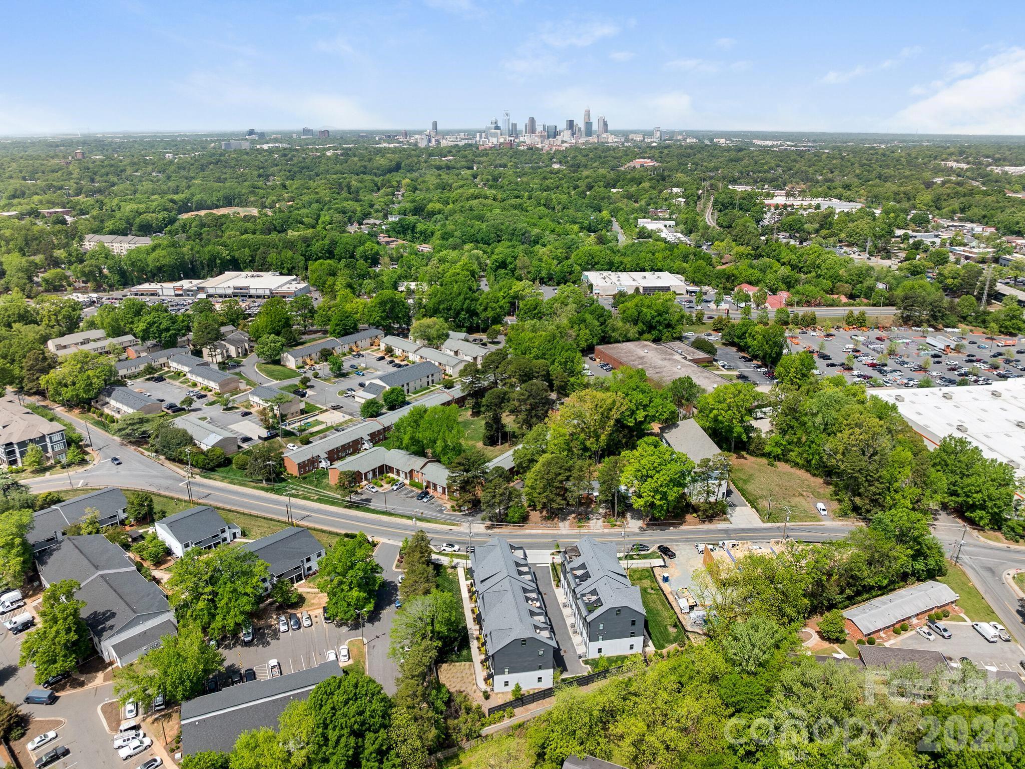 226 Sutton Park Lane — Charlotte