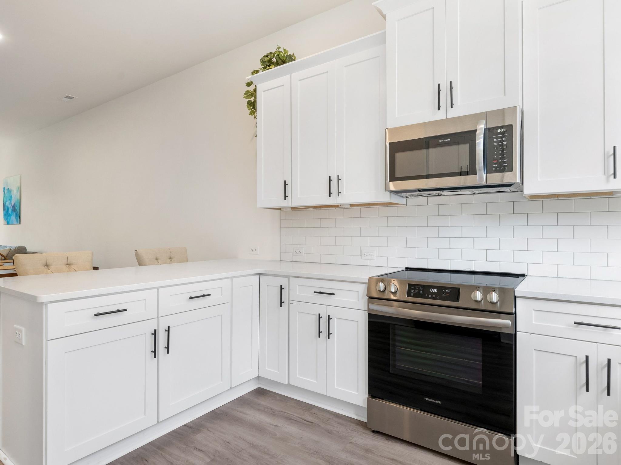 226 Sutton Park Lane — Charlotte