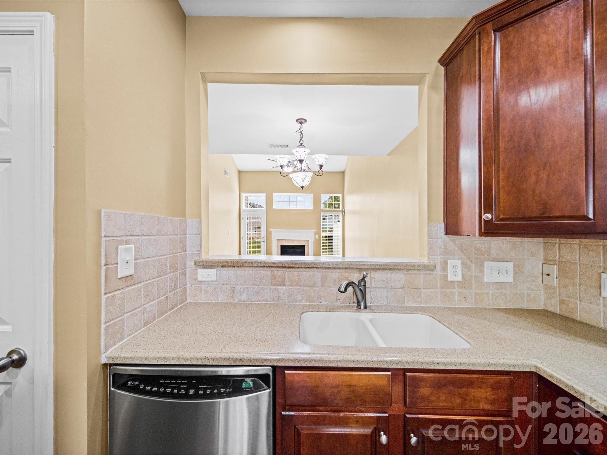 1407 Skidaway Street NW — Concord