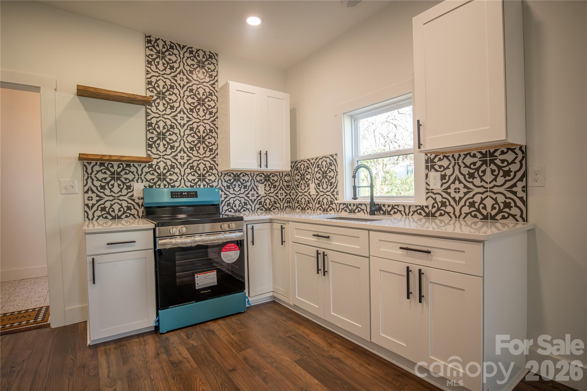 929 S Long Street — Salisbury