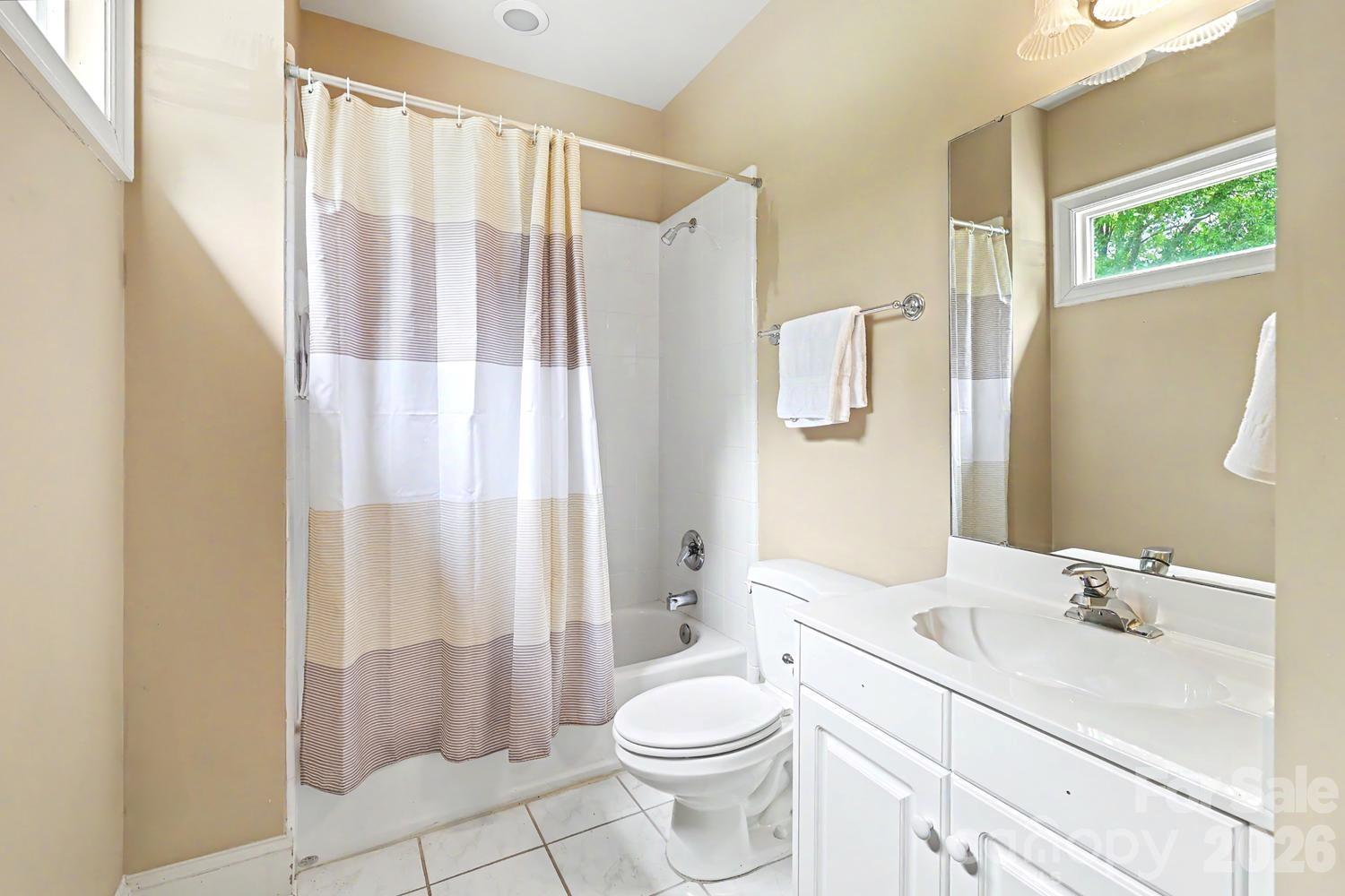 10615 Lederer Avenue — Charlotte