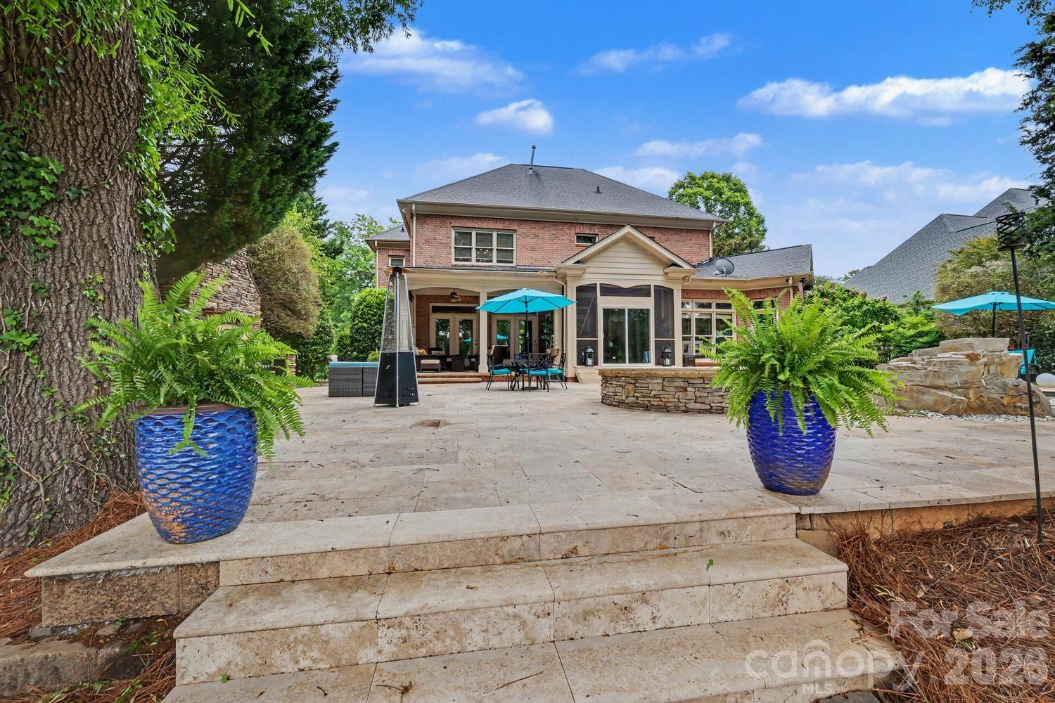 10615 Lederer Avenue — Charlotte