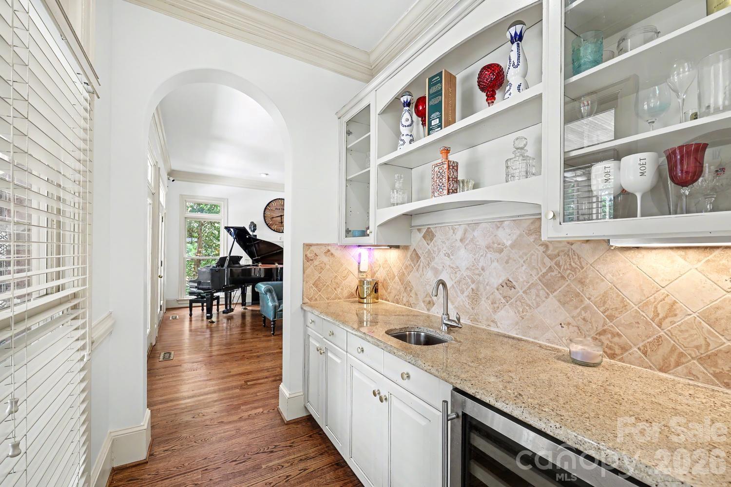 10615 Lederer Avenue — Charlotte