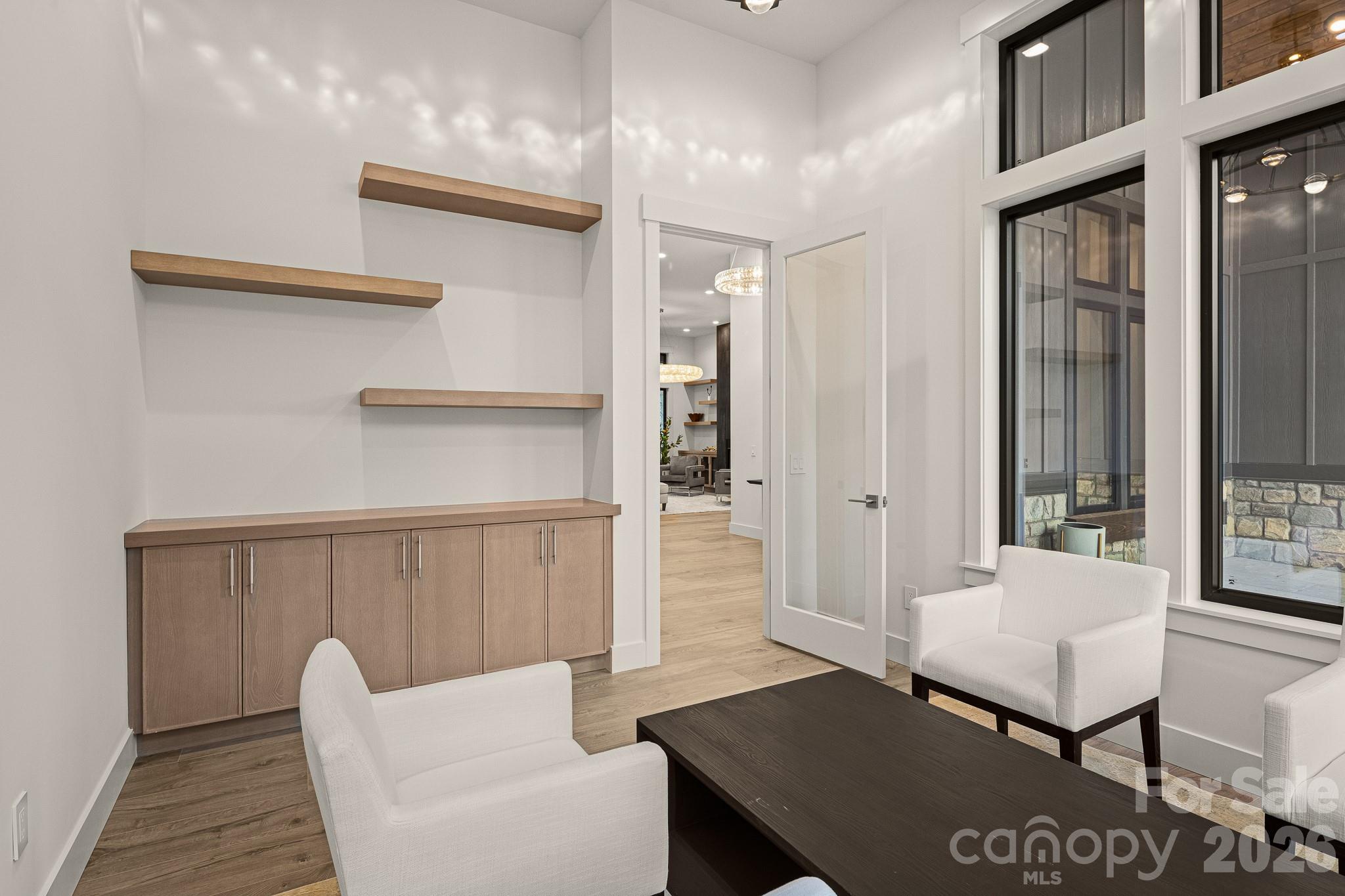 88 Sunridge Avenue #15 — Horse Shoe