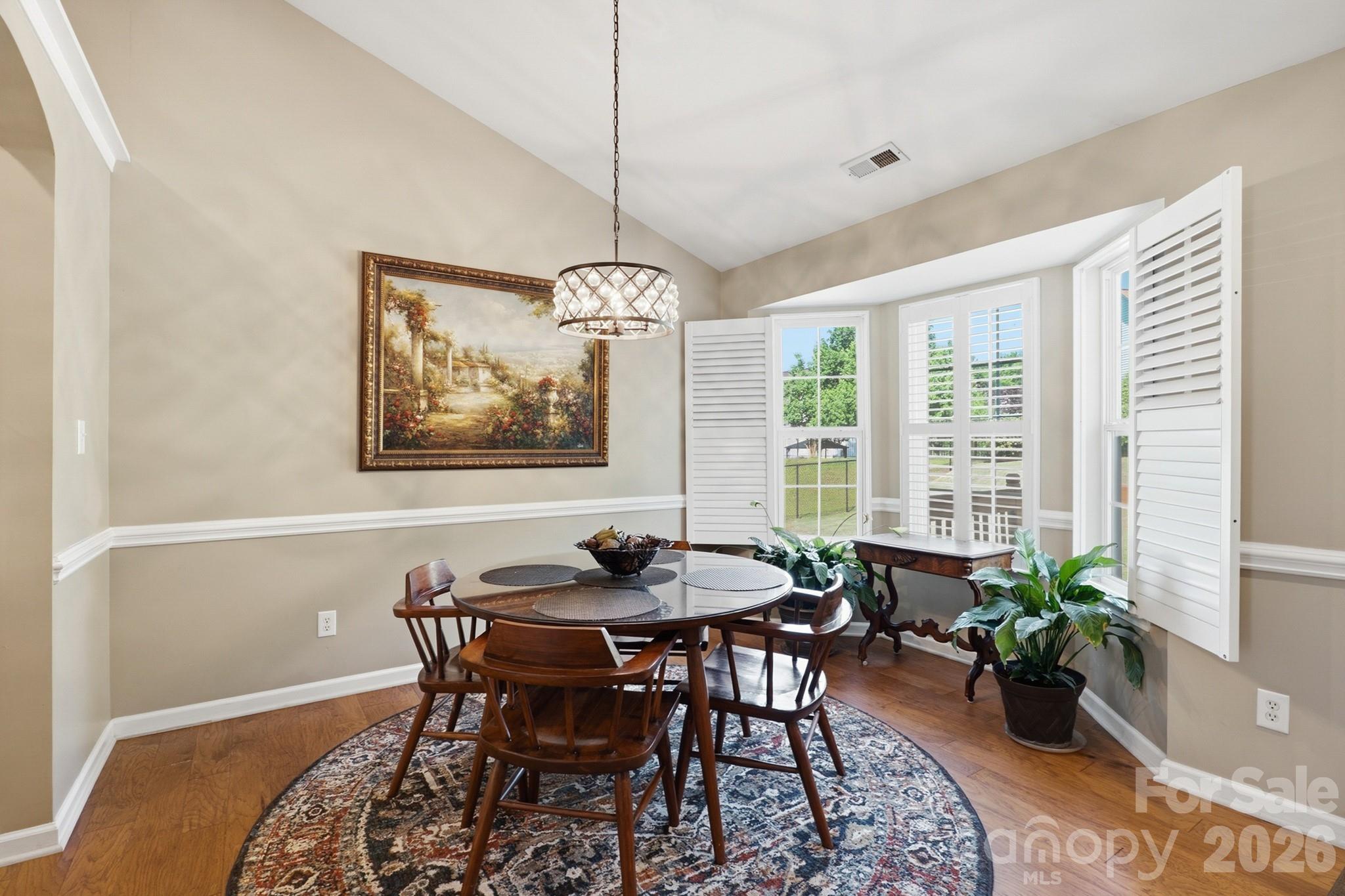 7224 Swans Run Road — Charlotte