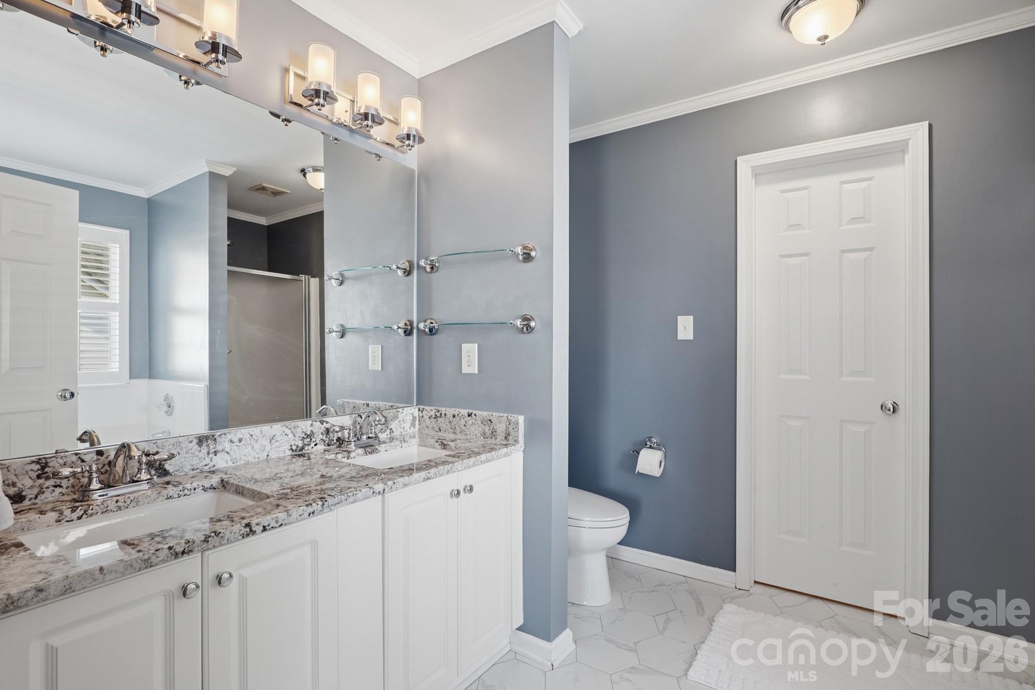 7224 Swans Run Road — Charlotte