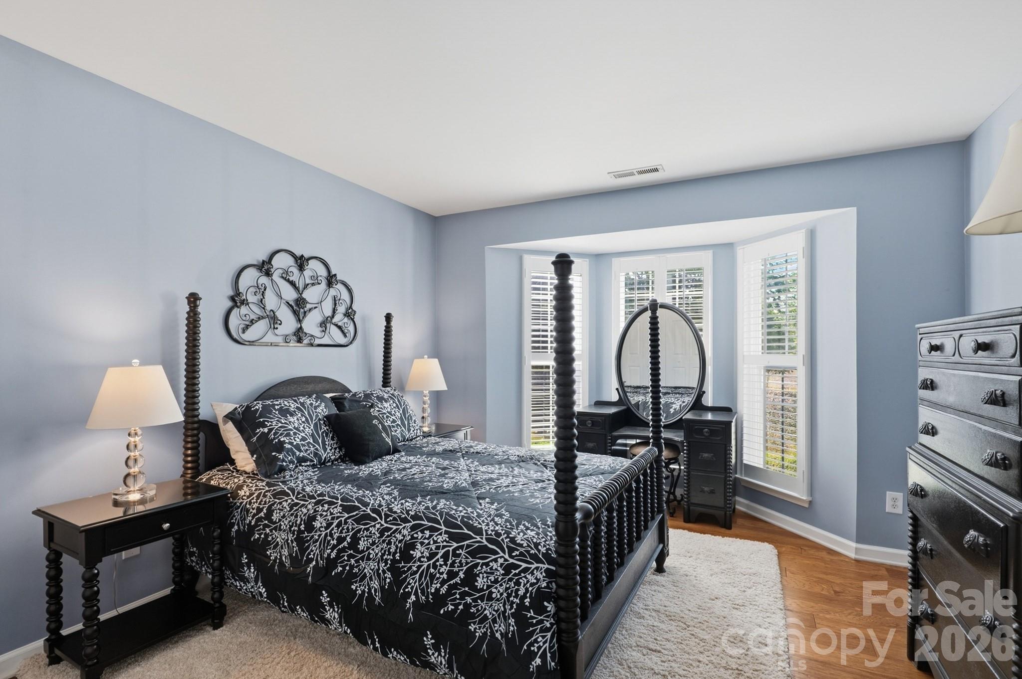 7224 Swans Run Road — Charlotte