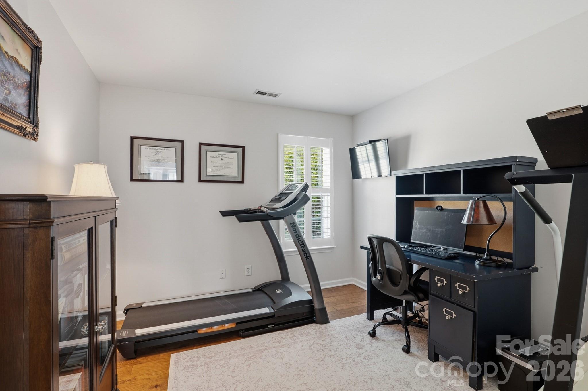 7224 Swans Run Road — Charlotte