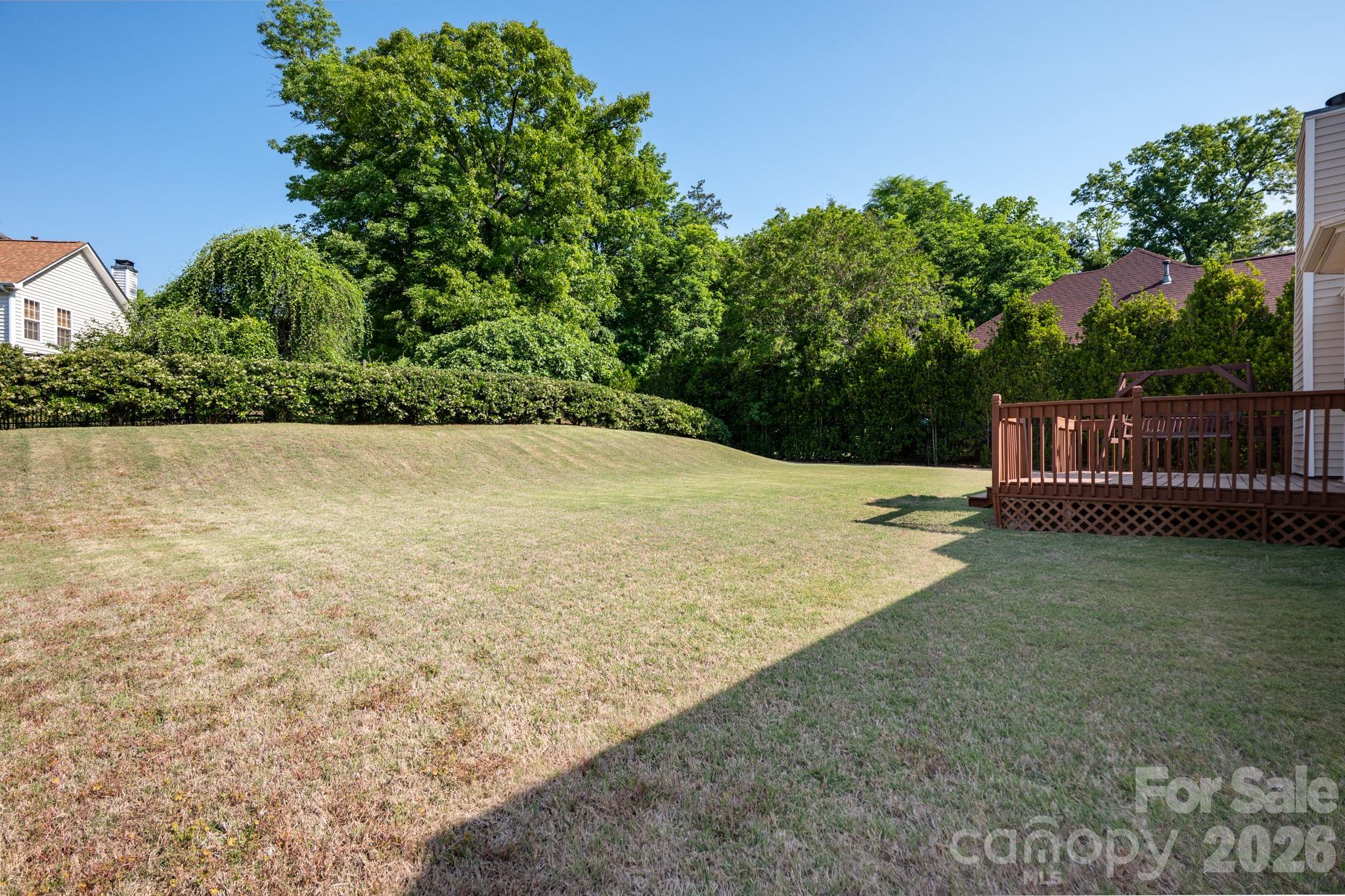7224 Swans Run Road — Charlotte