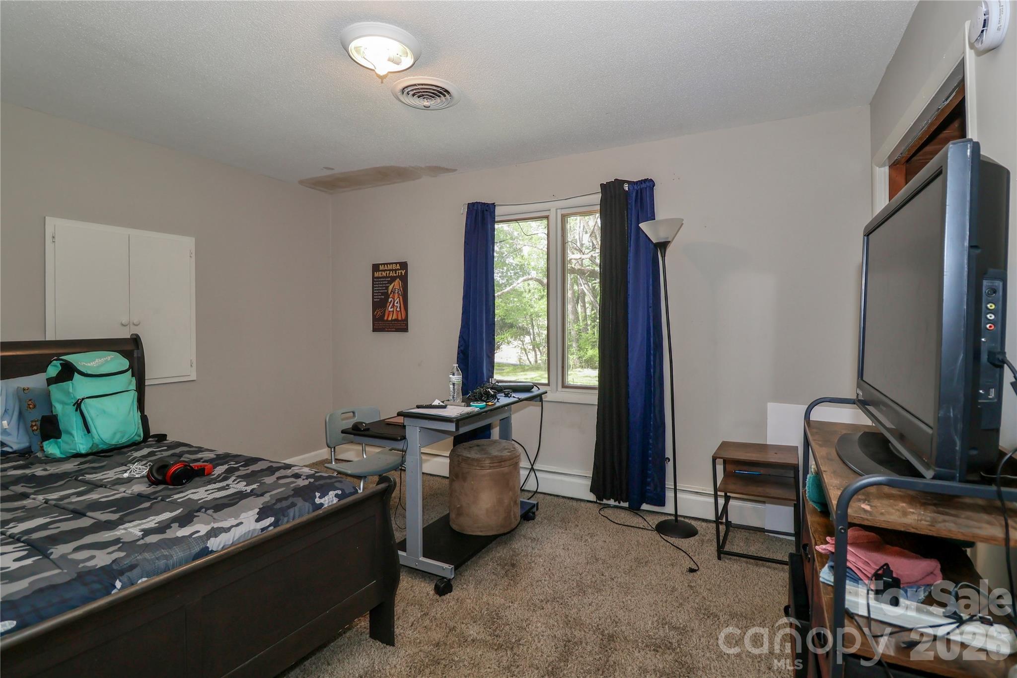 225 Midway Road — Statesville