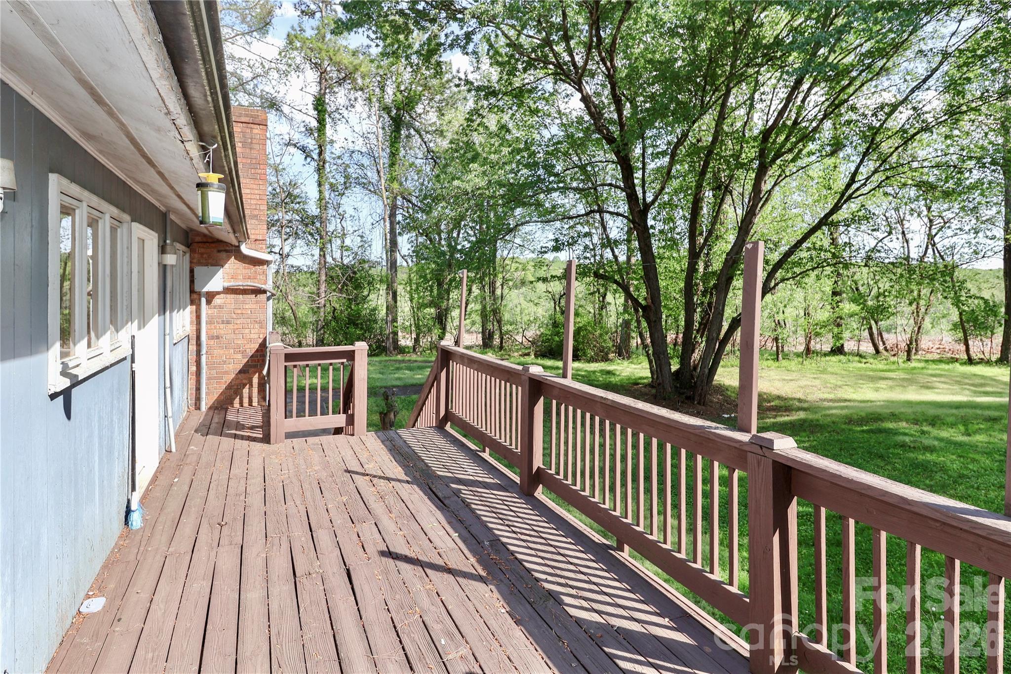 225 Midway Road — Statesville