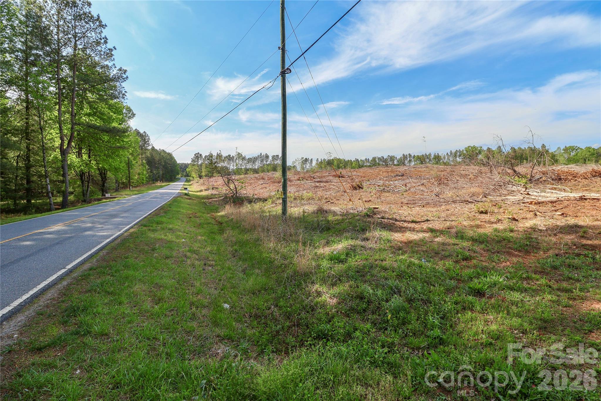 225 Midway Road — Statesville