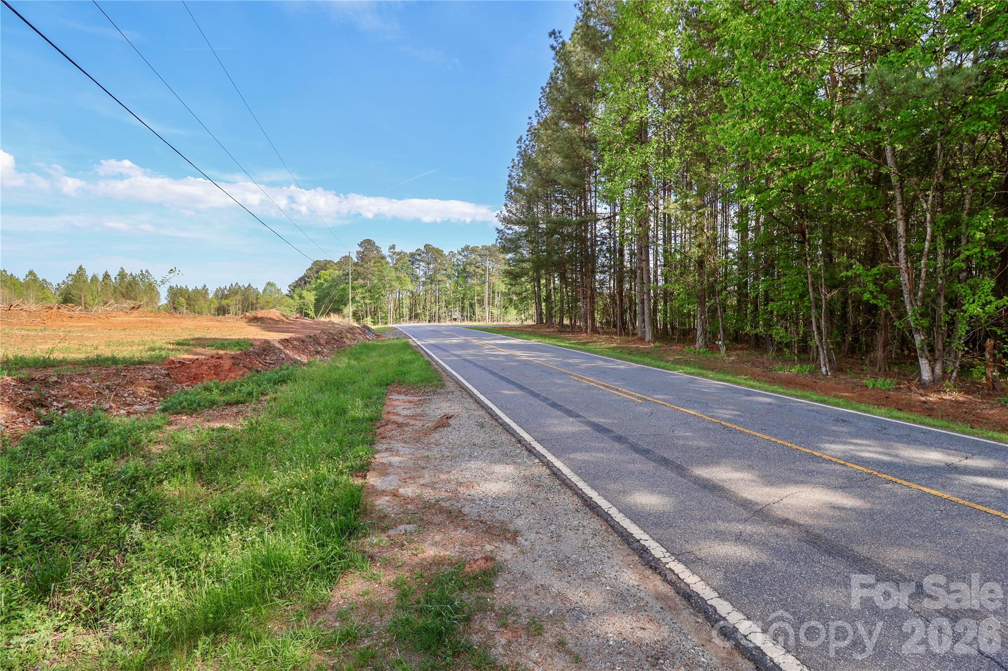 225 Midway Road — Statesville