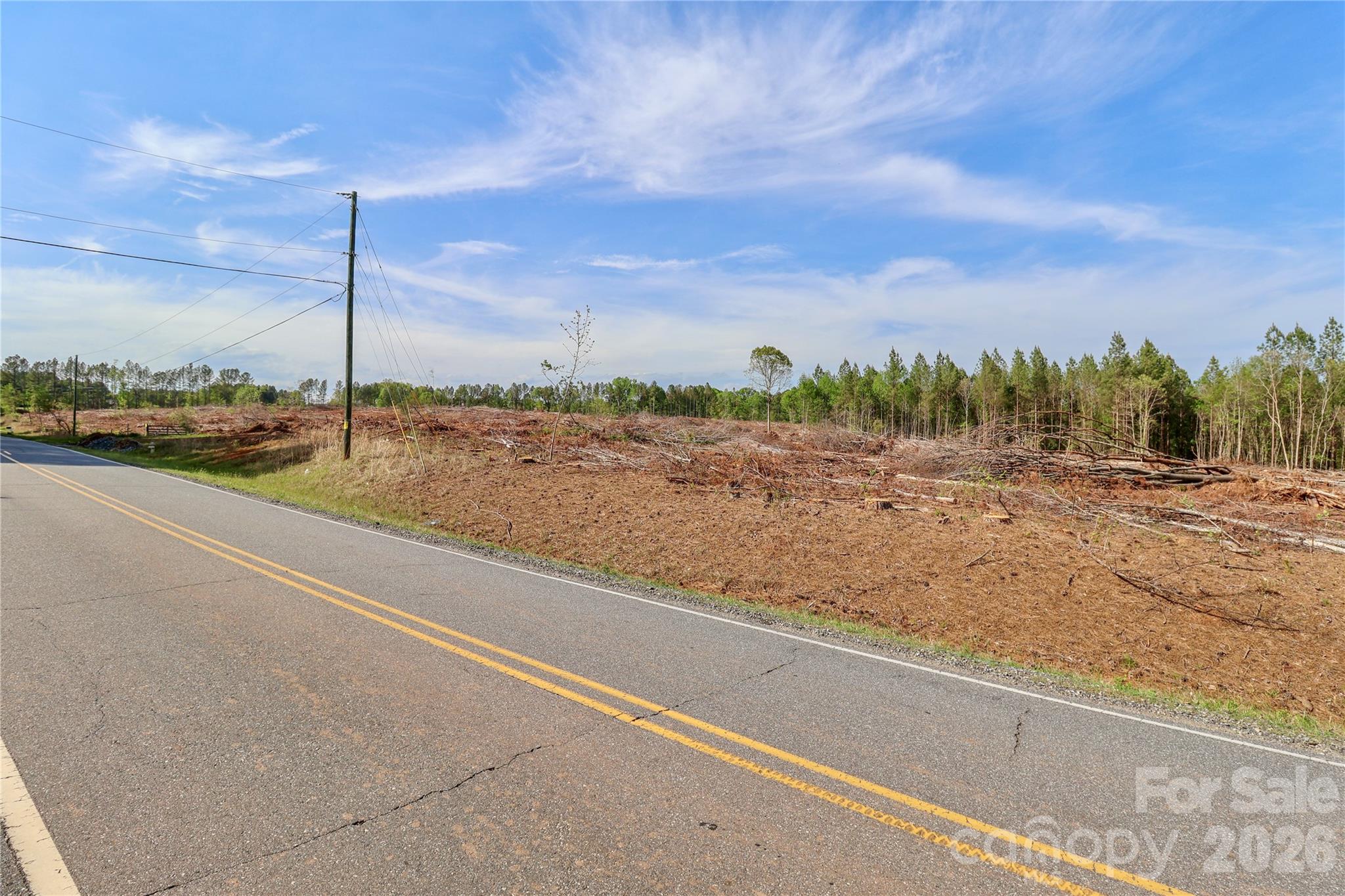 225 Midway Road — Statesville