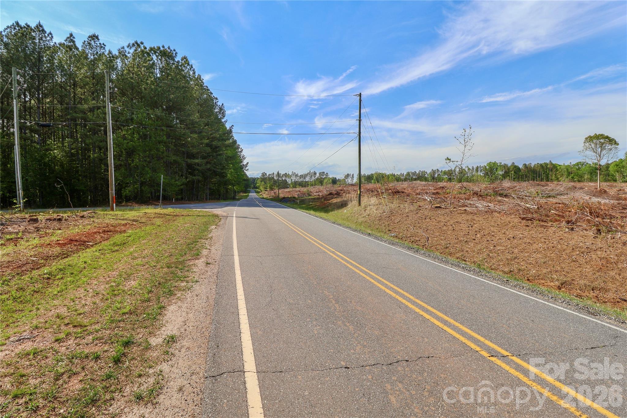 225 Midway Road — Statesville