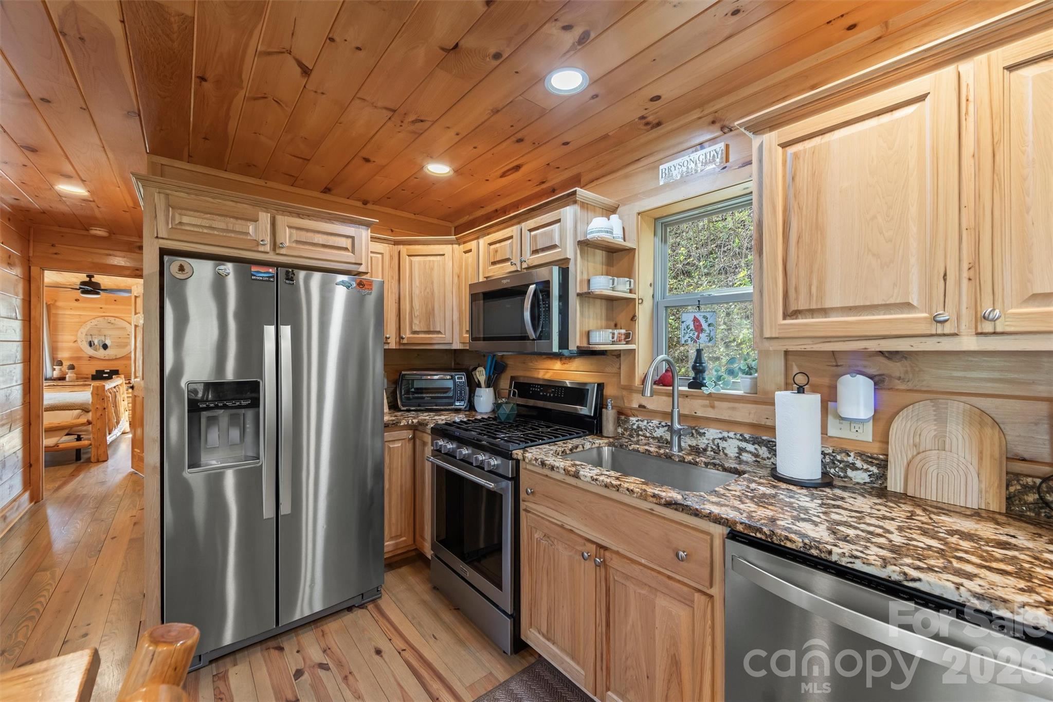 356 Walnut Cove Ridge — Bryson City