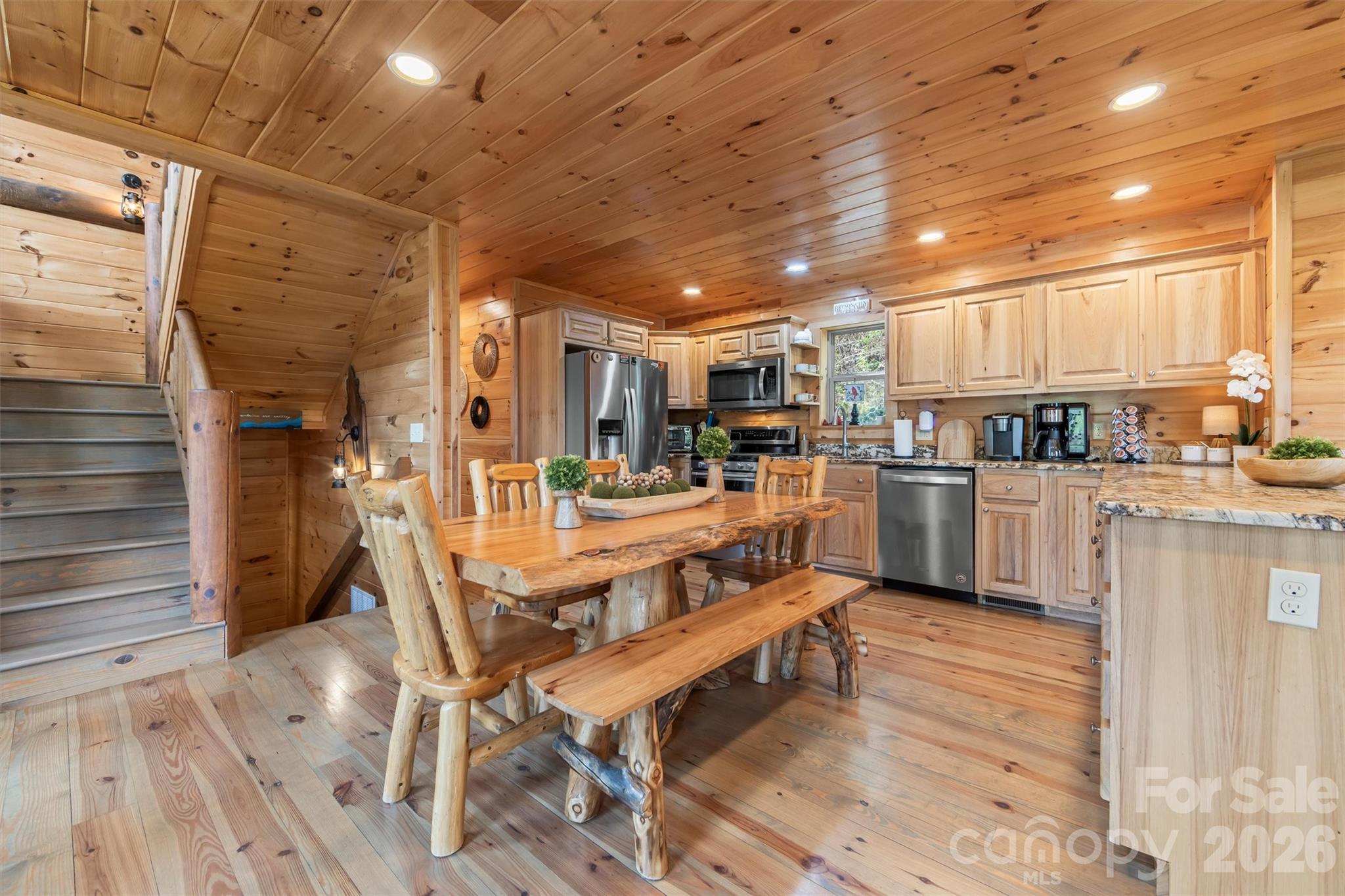 356 Walnut Cove Ridge — Bryson City