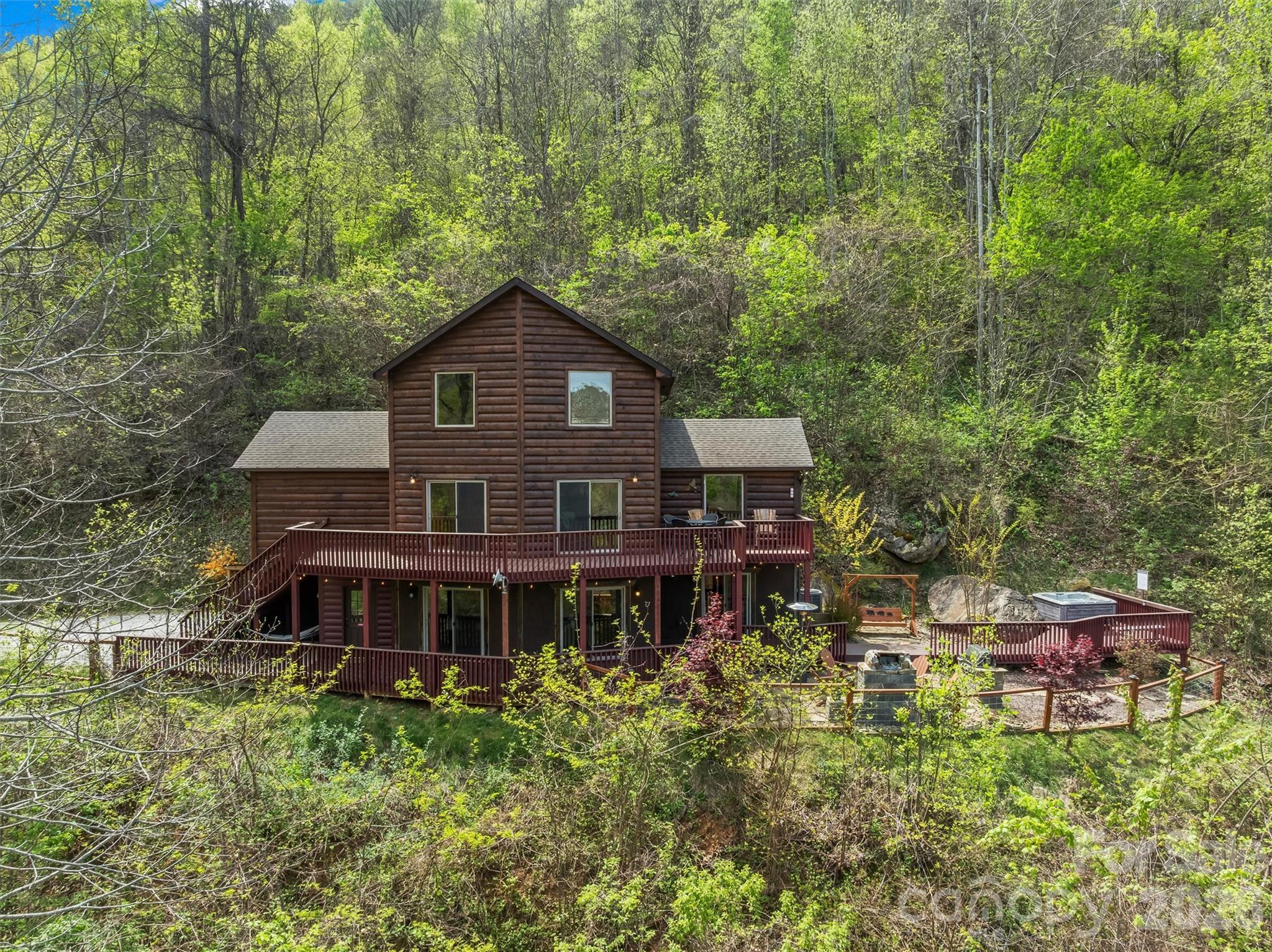 356 Walnut Cove Ridge — Bryson City