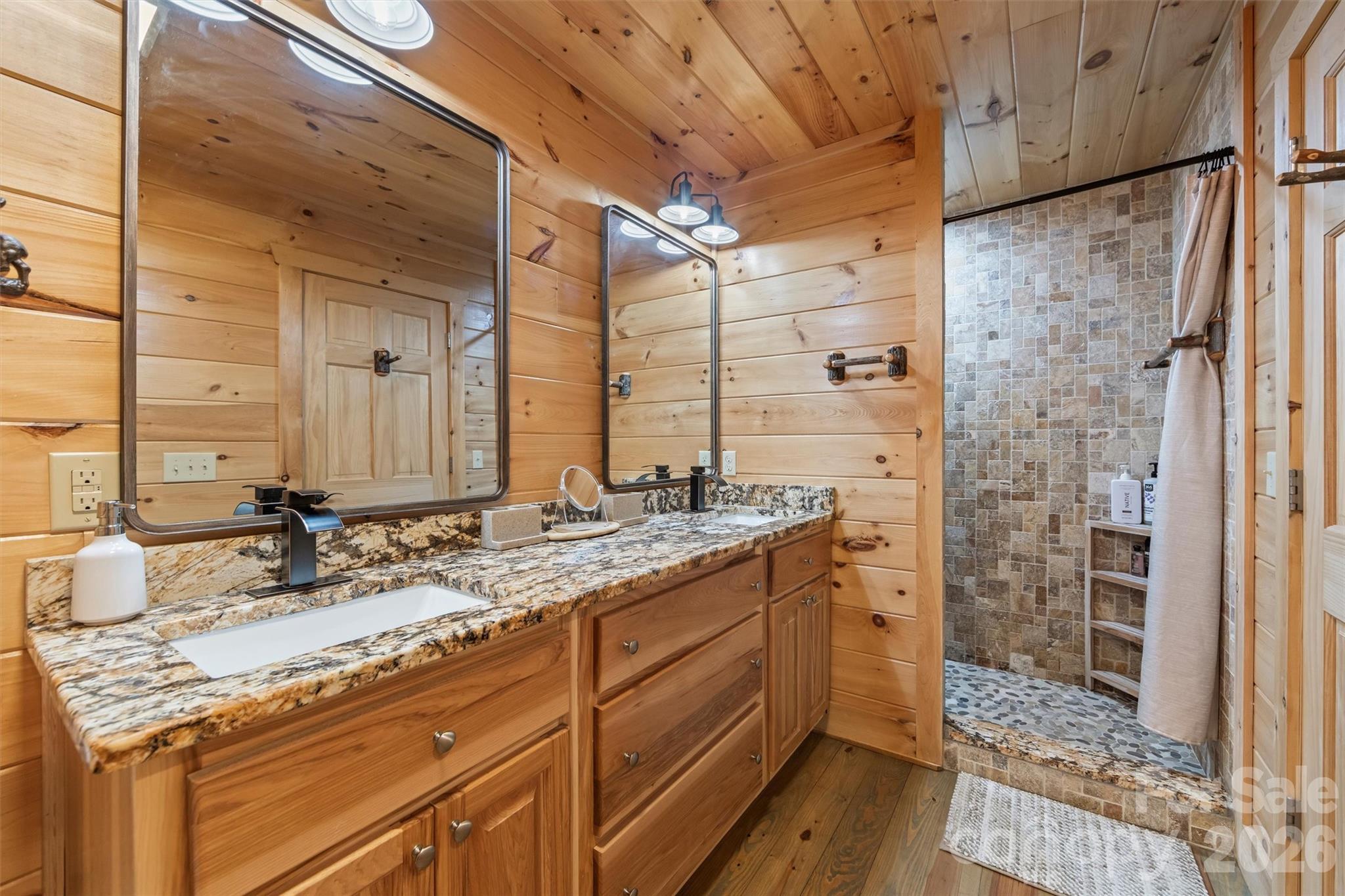 356 Walnut Cove Ridge — Bryson City