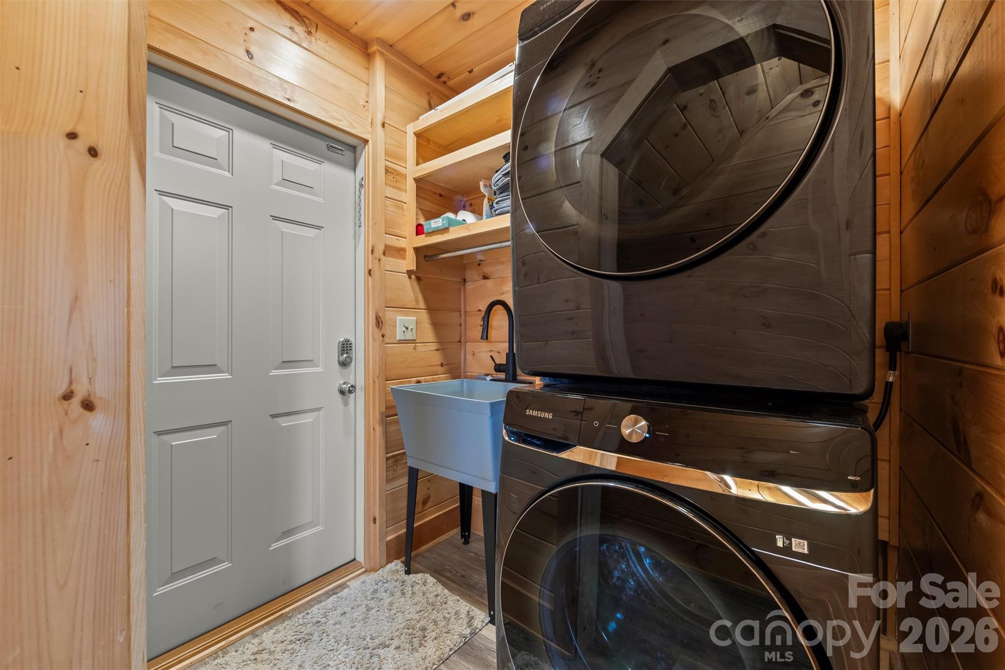 356 Walnut Cove Ridge — Bryson City