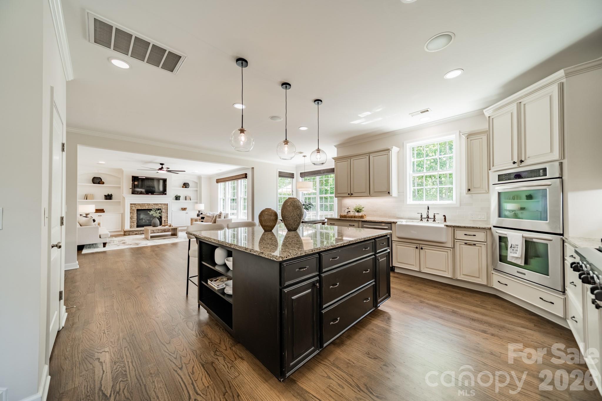2301 Worthington Drive — Weddington