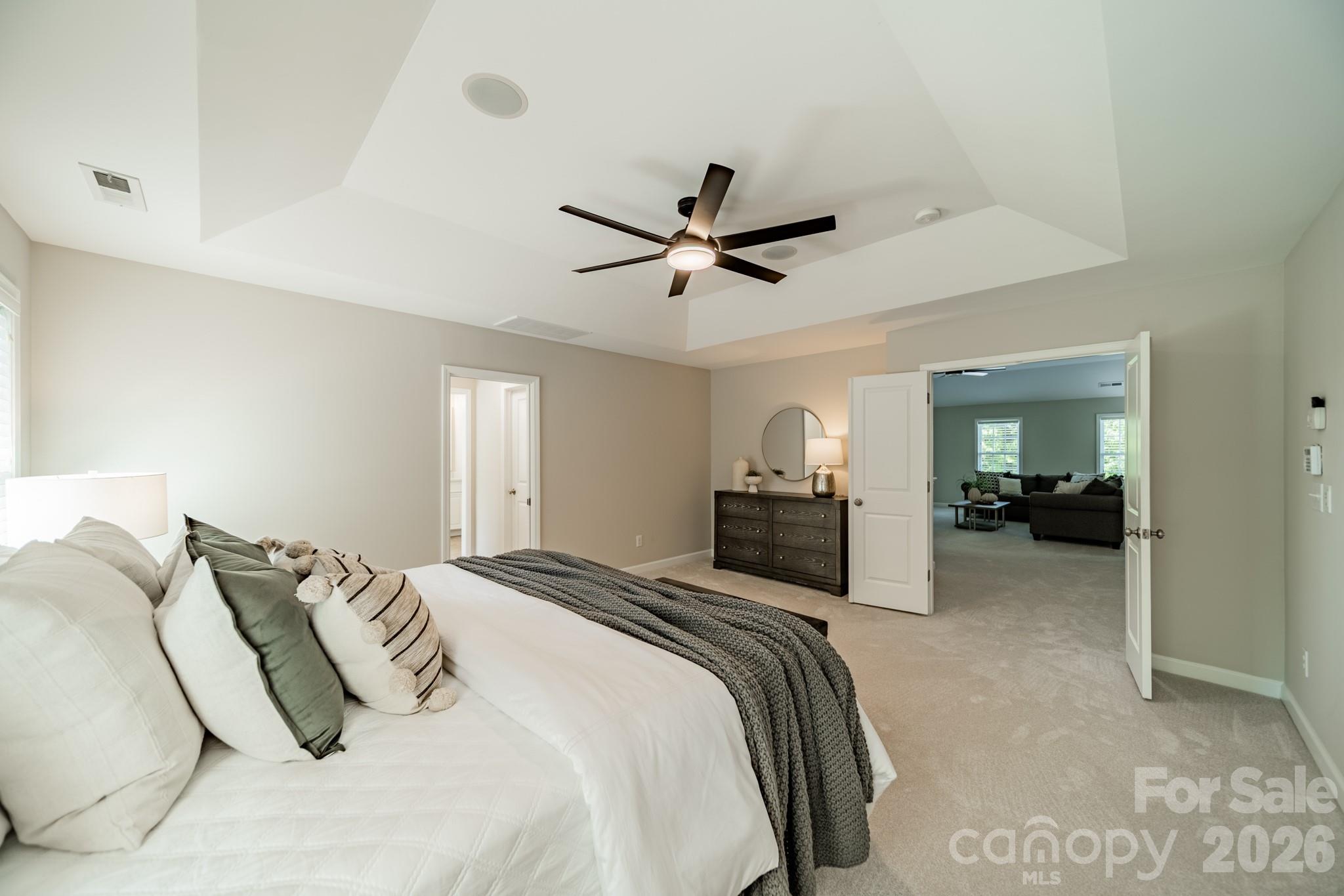2301 Worthington Drive — Weddington