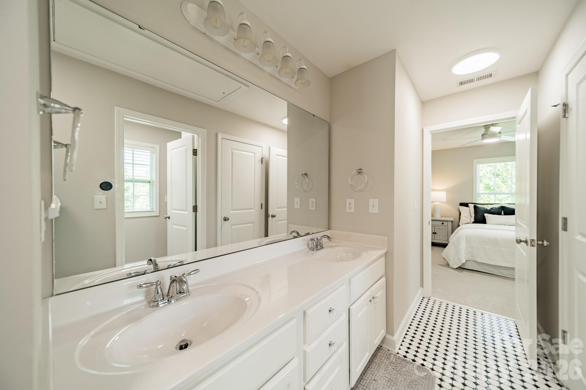 2301 Worthington Drive — Weddington