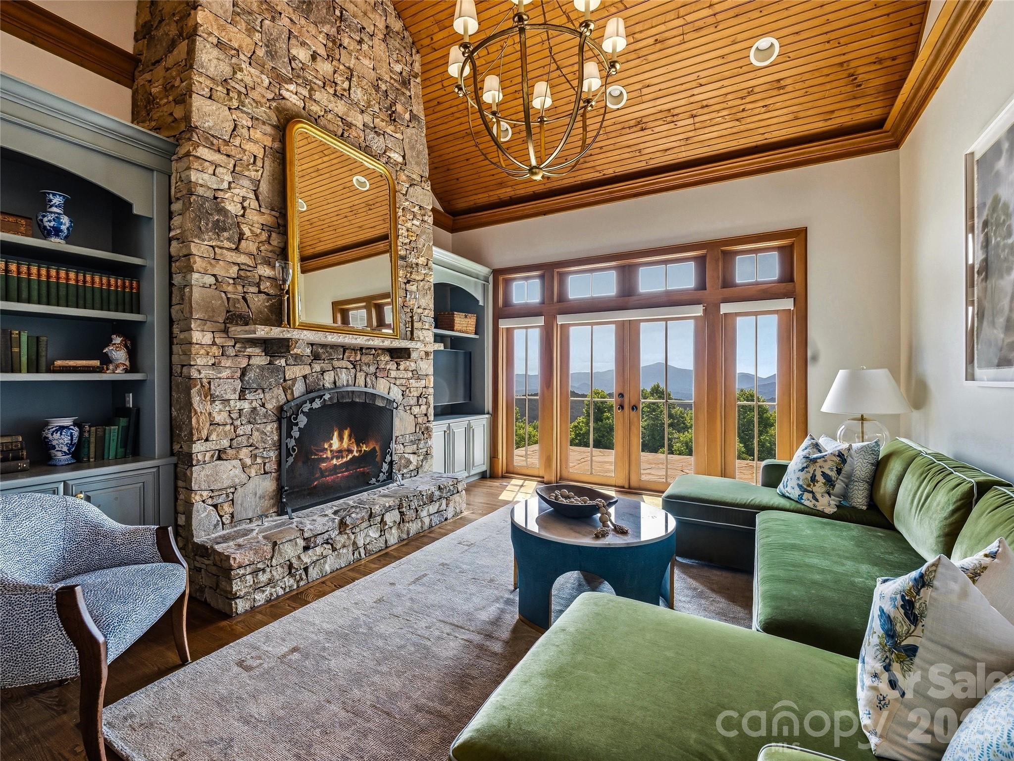 21 Ebby Ridge — Fairview