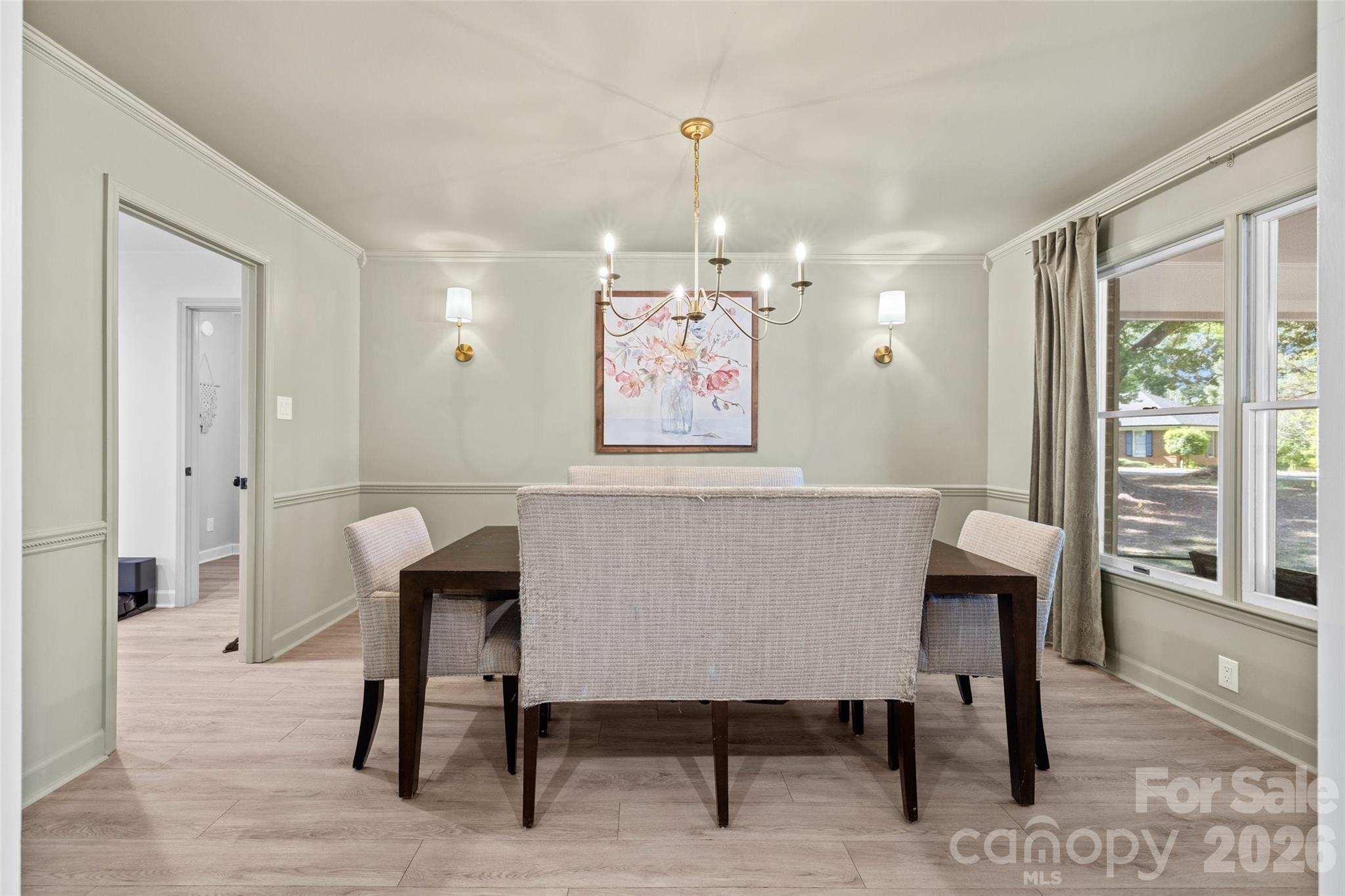 1709 Lakeview Drive — Monroe