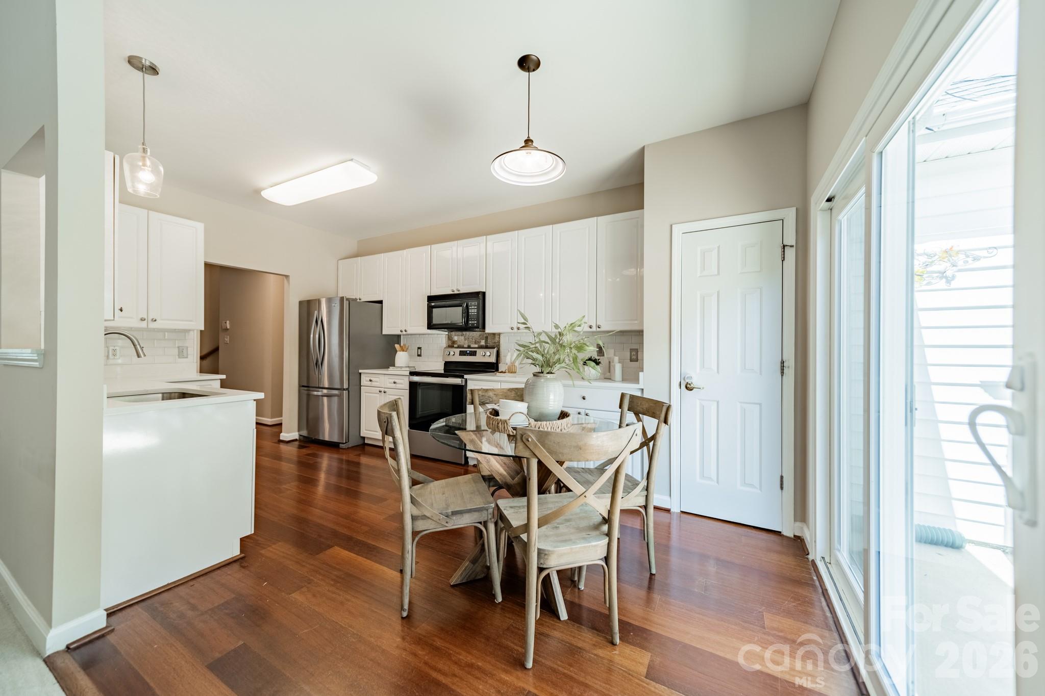 2810 Patten Hill Drive — Matthews