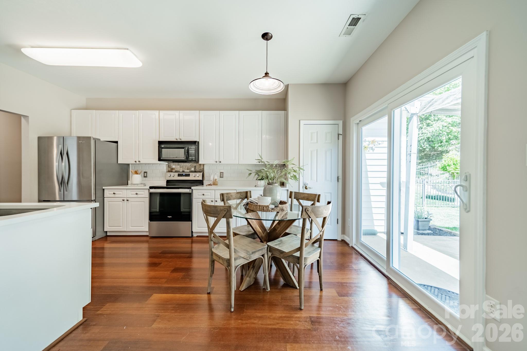 2810 Patten Hill Drive — Matthews