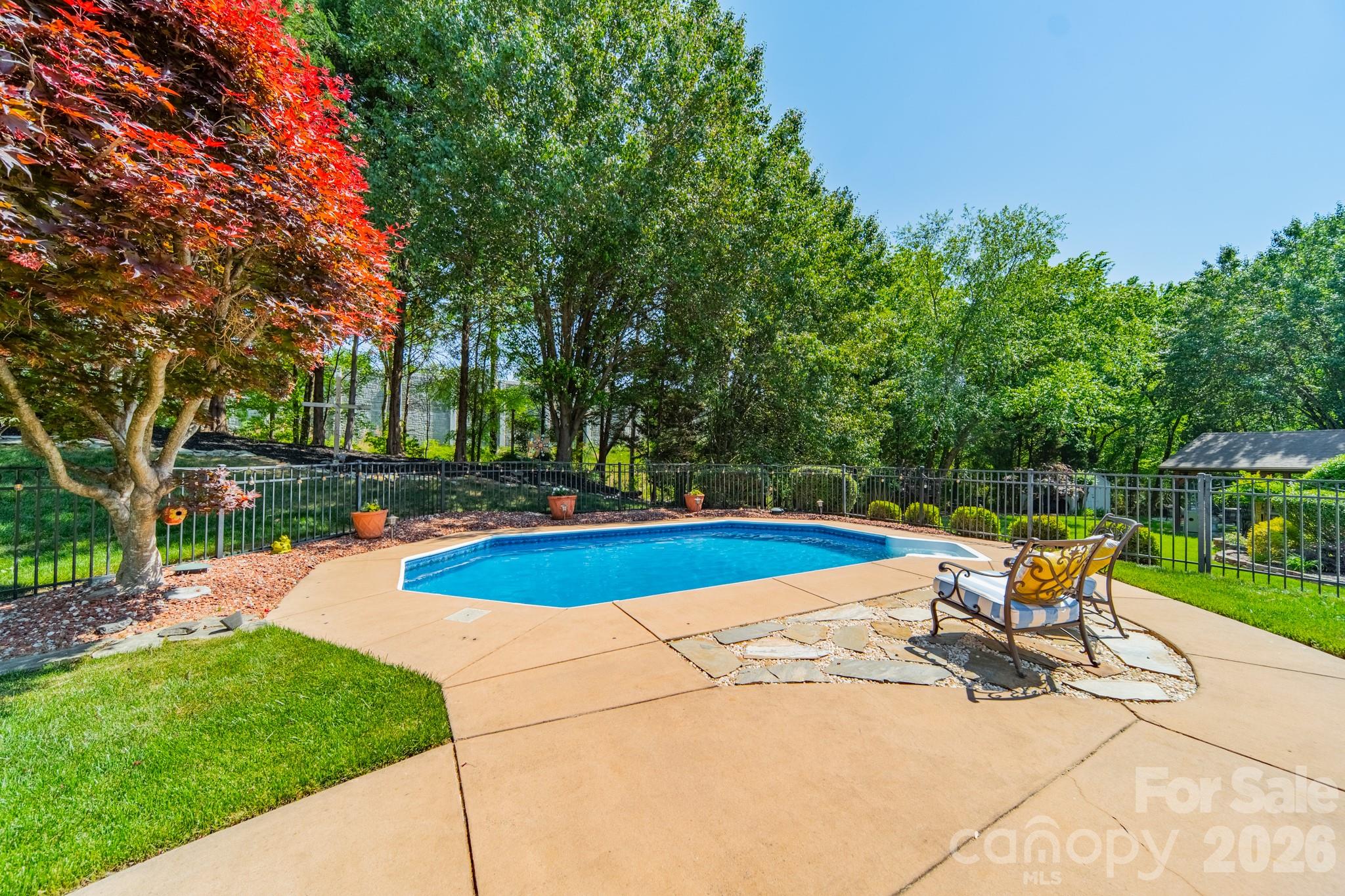 2810 Patten Hill Drive — Matthews
