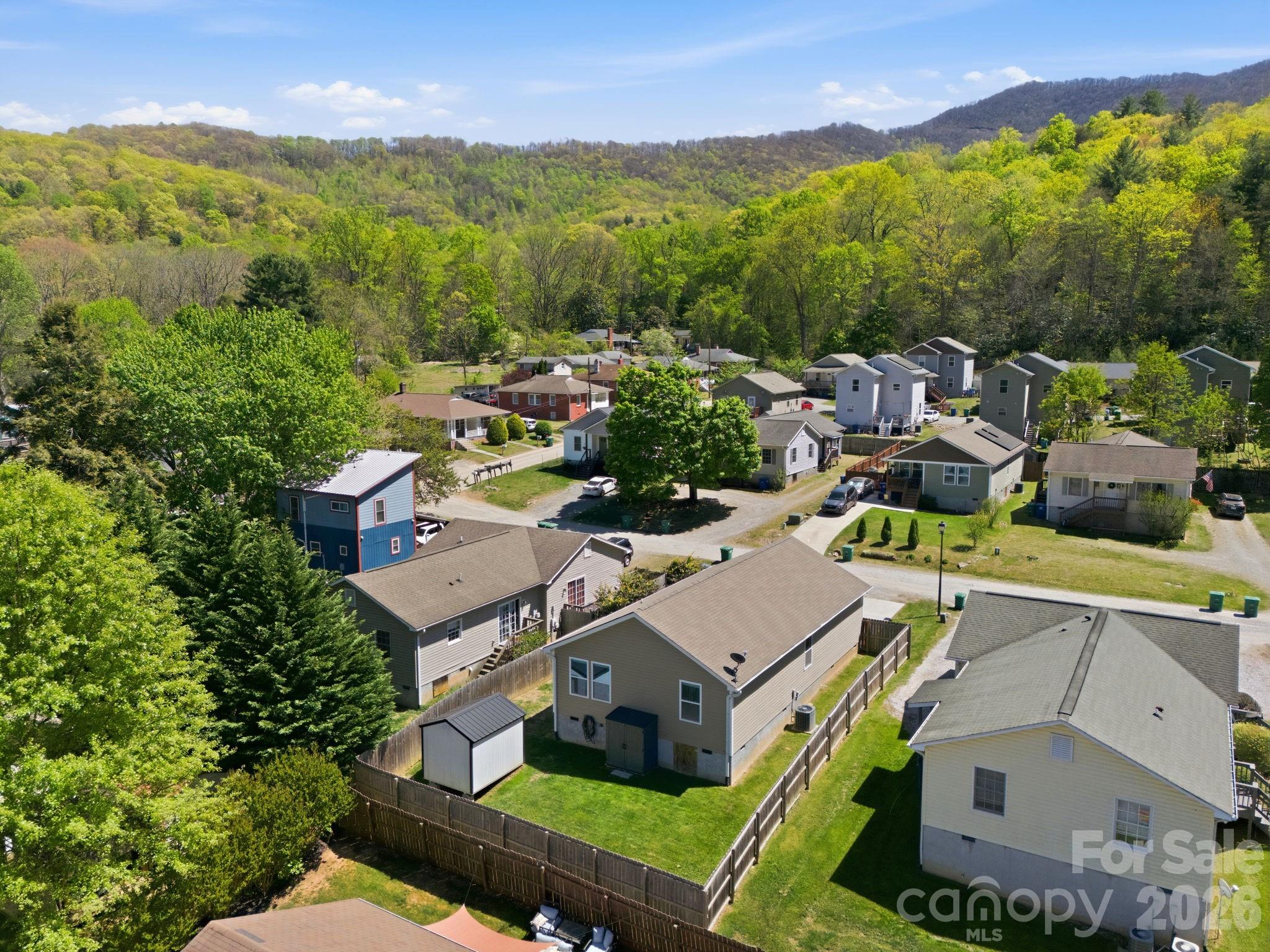 9 Half Moon Drive — Swannanoa