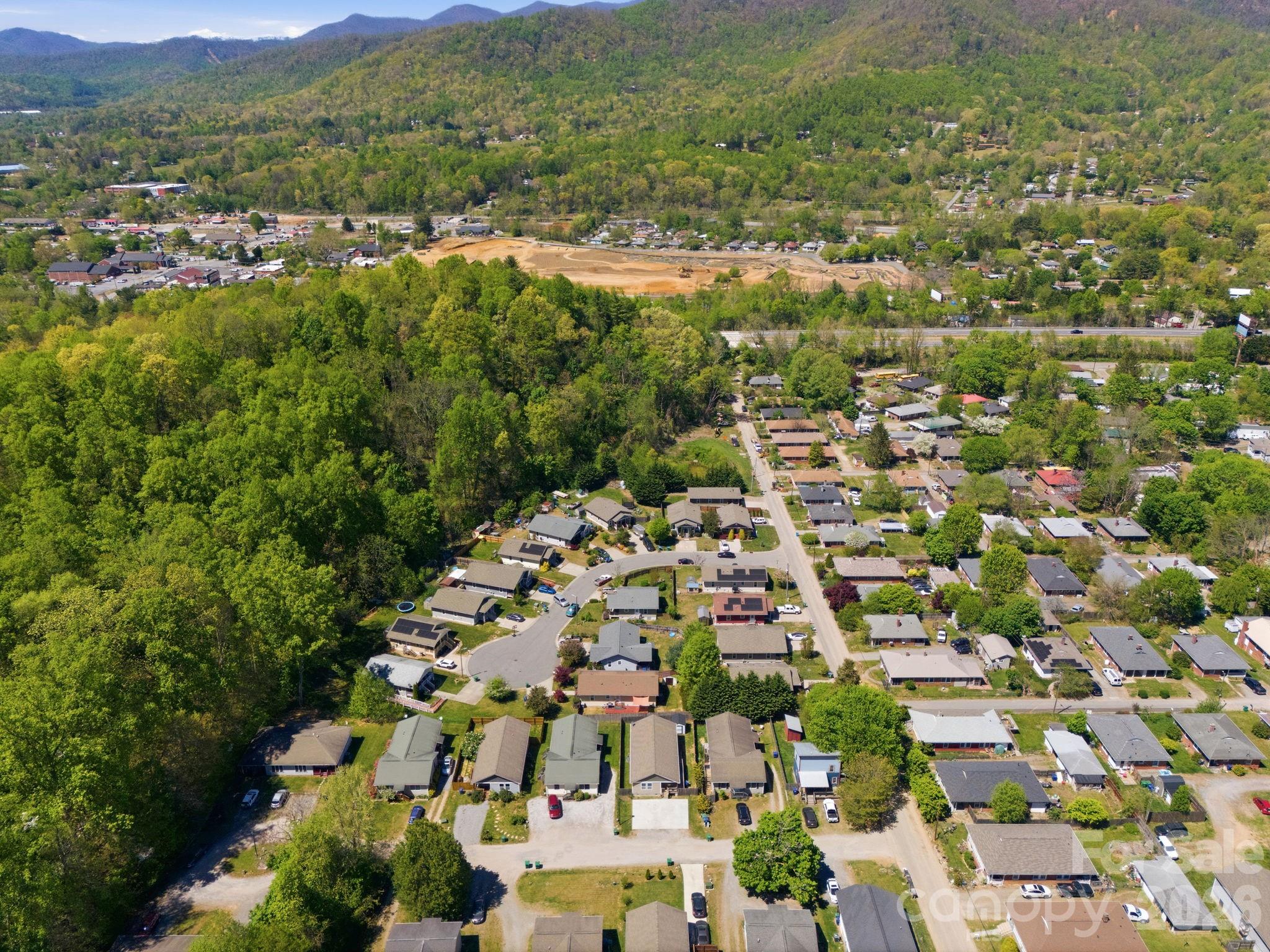 9 Half Moon Drive — Swannanoa