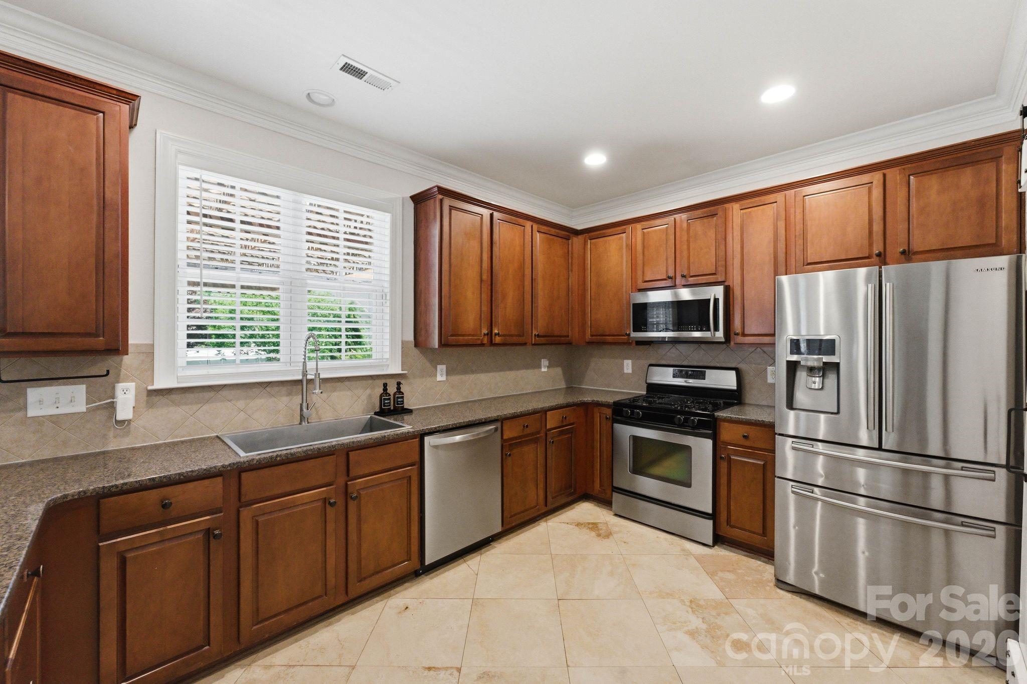 15007 Taylor Ridge Lane — Charlotte